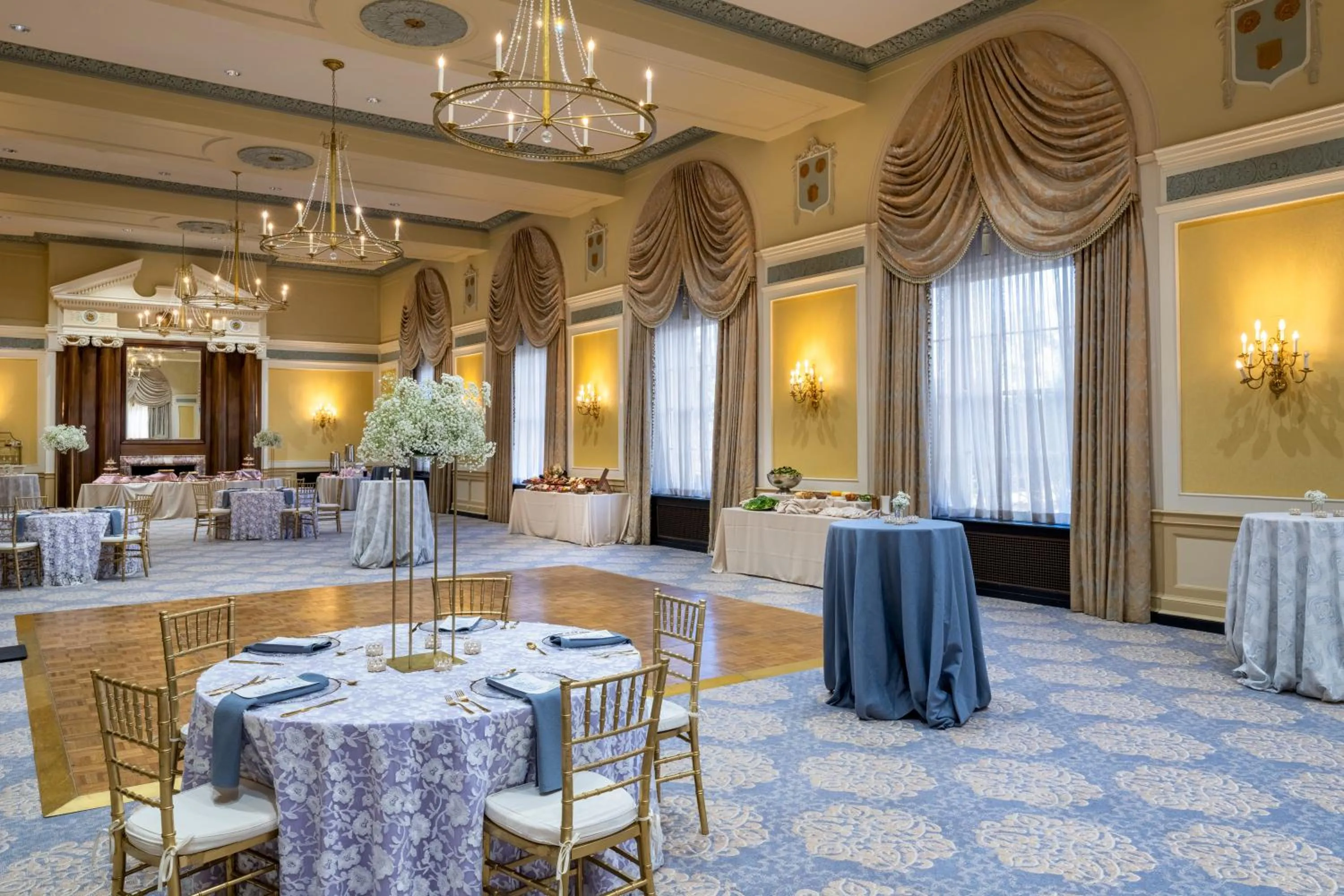 Francis Marion Hotel