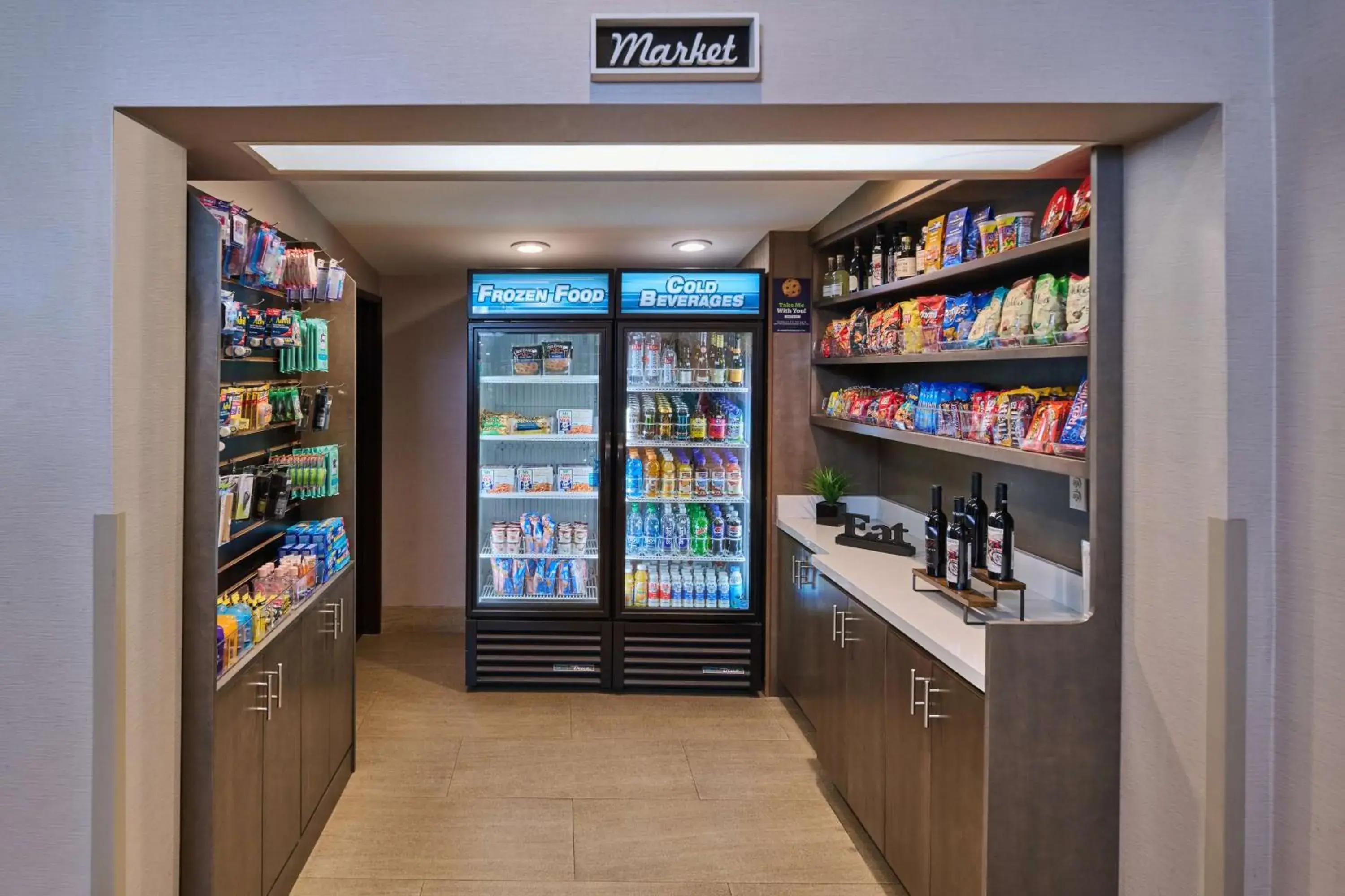 Restaurant/places to eat in Doubletree by Hilton Buena Park Restaurant/places to eat in Doubletree by Hilton Buena Park