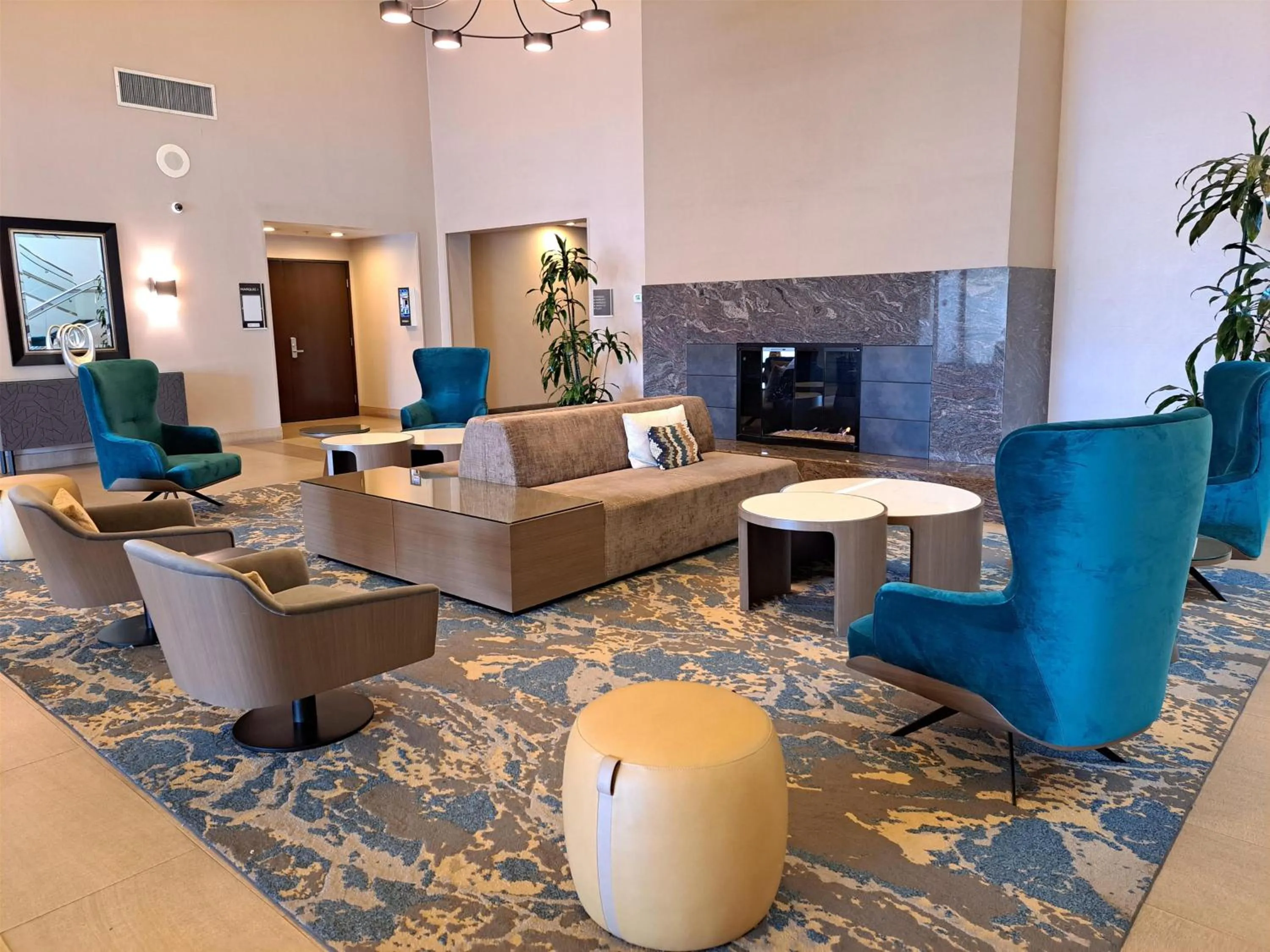 Lobby or reception in Doubletree by Hilton Buena Park