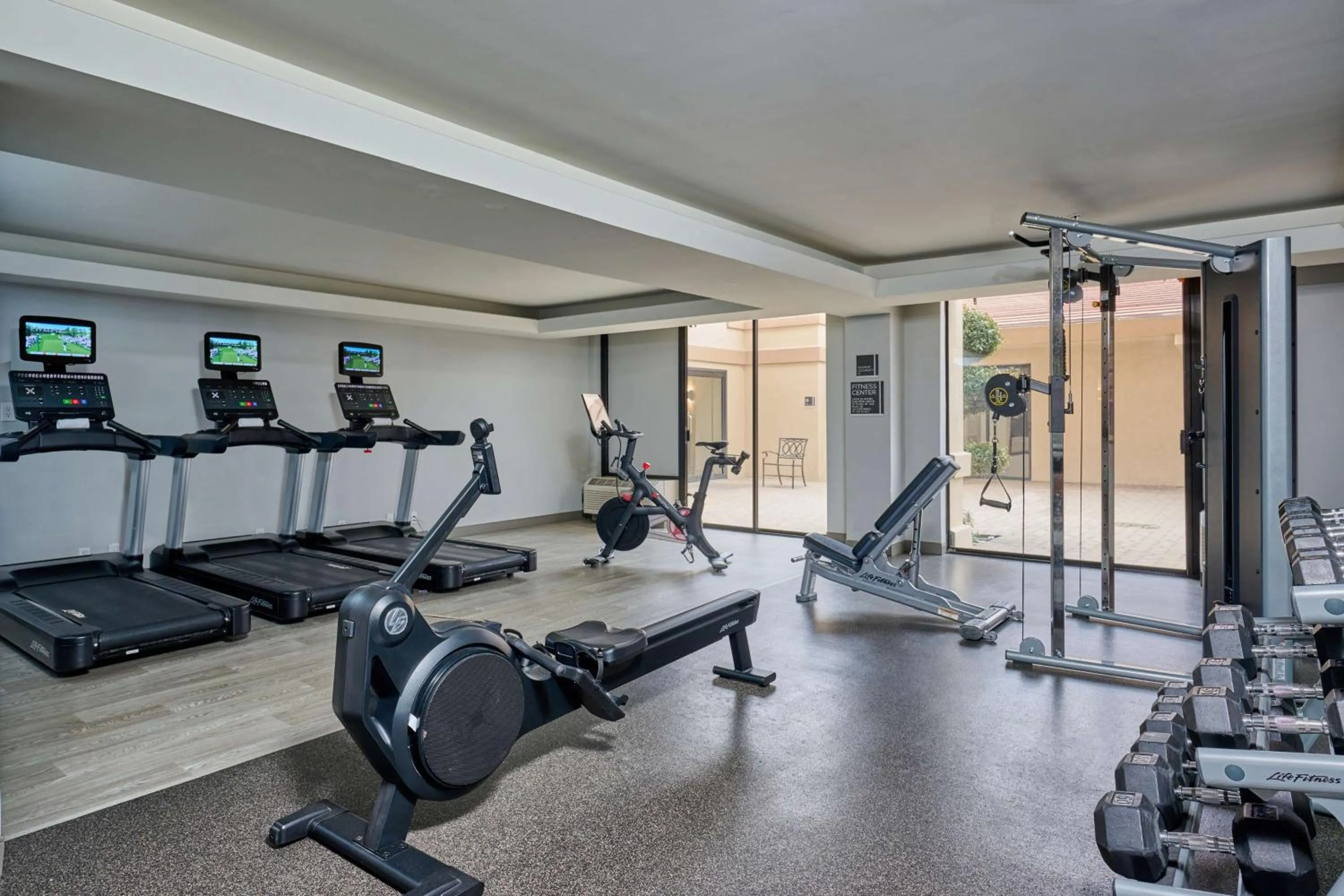 Fitness centre/facilities in Doubletree by Hilton Buena Park