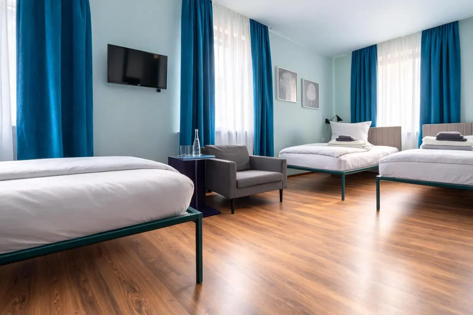 Standard Triple Room in Das Schreder Hotel - Munich Free Parking Standard Triple Room in Das Schreder Hotel - Munich Free Parking