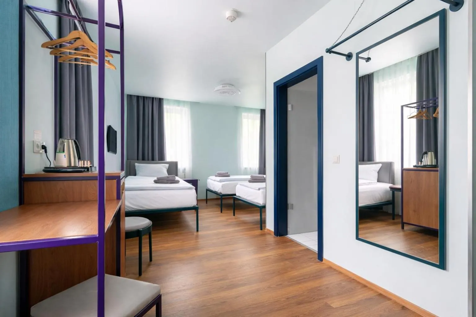 Photo of the whole room, Bed in Das Schreder Hotel - Munich Free Parking