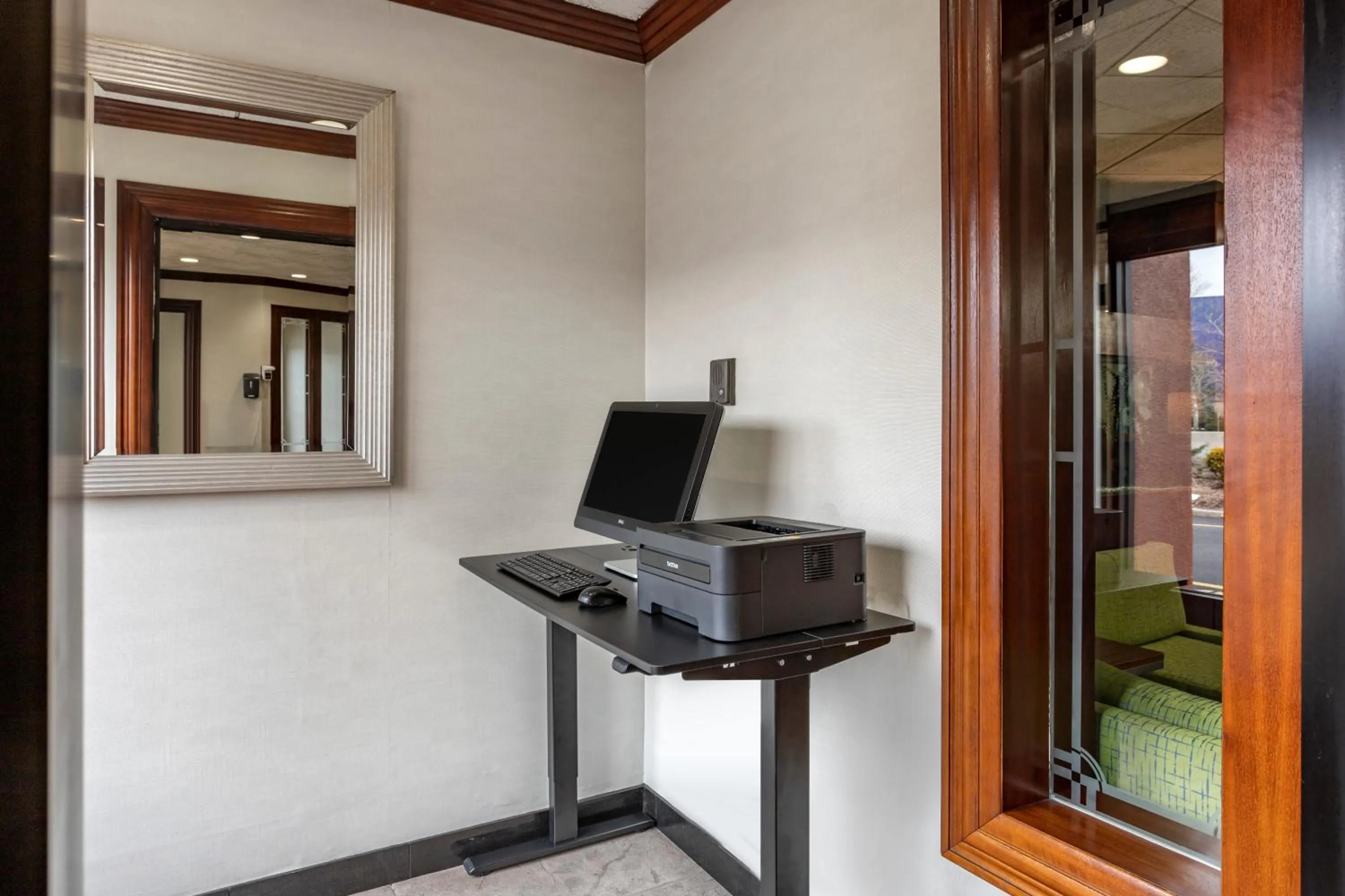 Business facilities in Comfort Inn Paramus - Hackensack