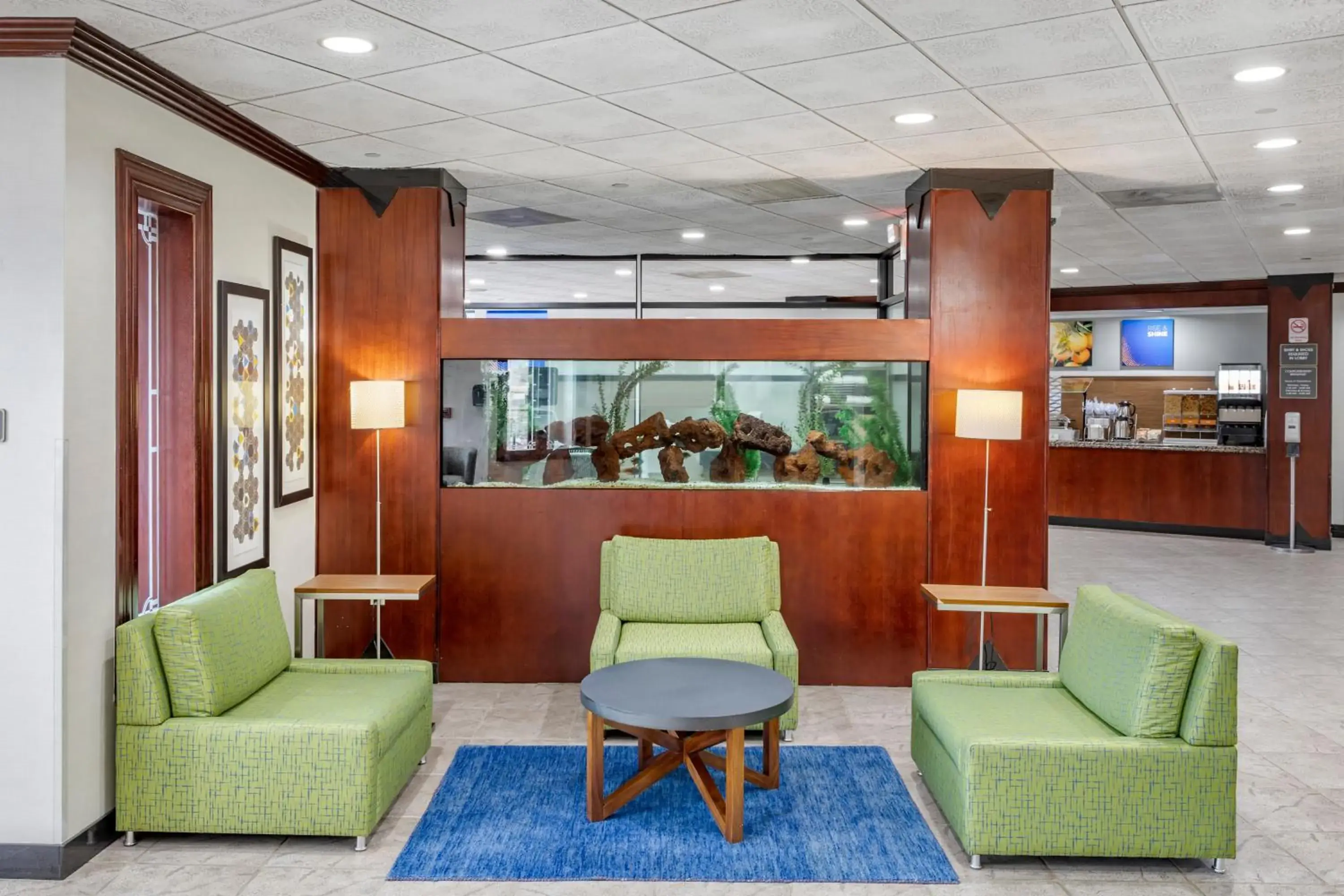 Lobby or reception in Comfort Inn Paramus - Hackensack Lobby or reception in Comfort Inn Paramus - Hackensack