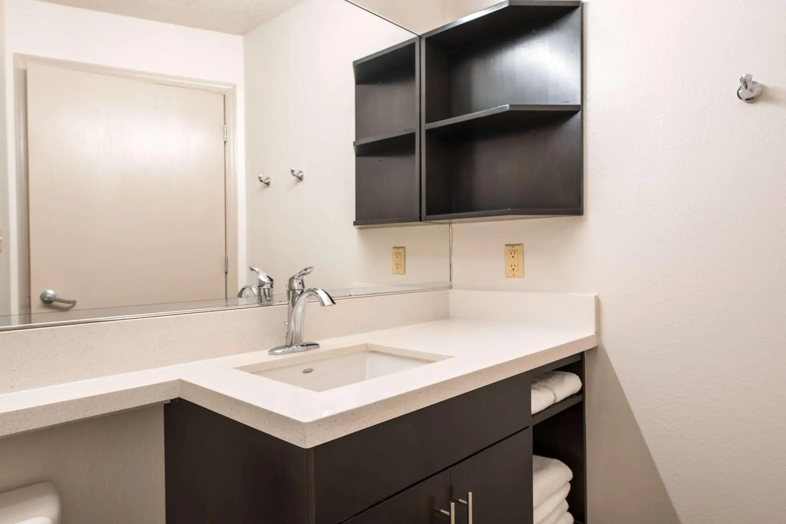 Bathroom in Sonesta Simply Suites Fort Worth Bathroom in Sonesta Simply Suites Fort Worth