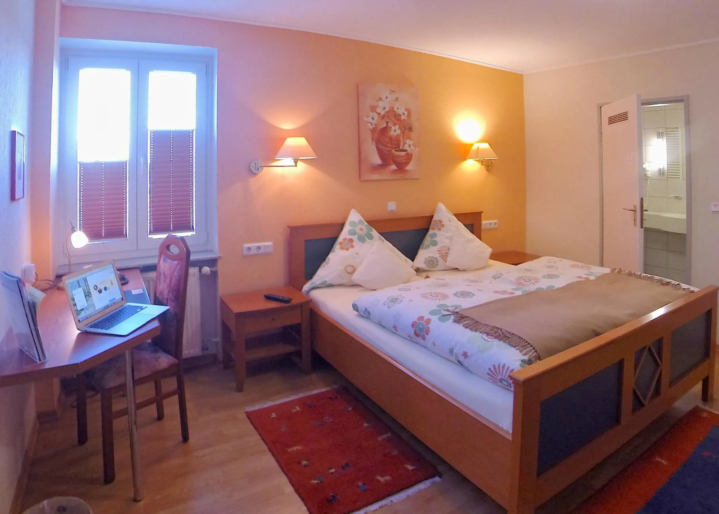 Photo of the whole room, Bed in Hotel Maurer