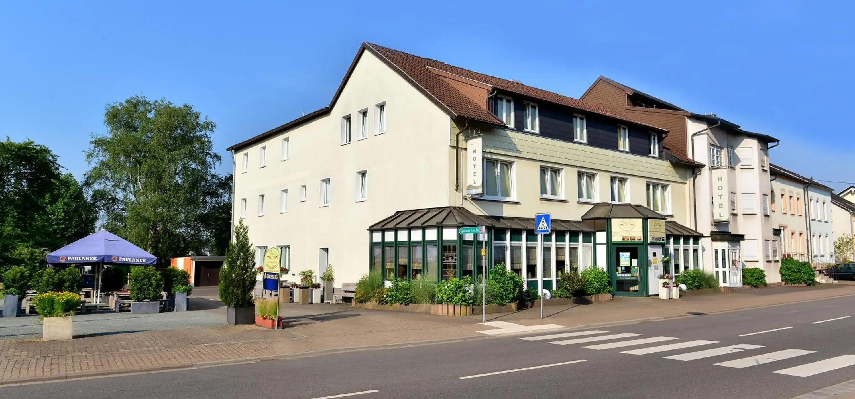 Facade/entrance, Property Building in Hotel Maurer