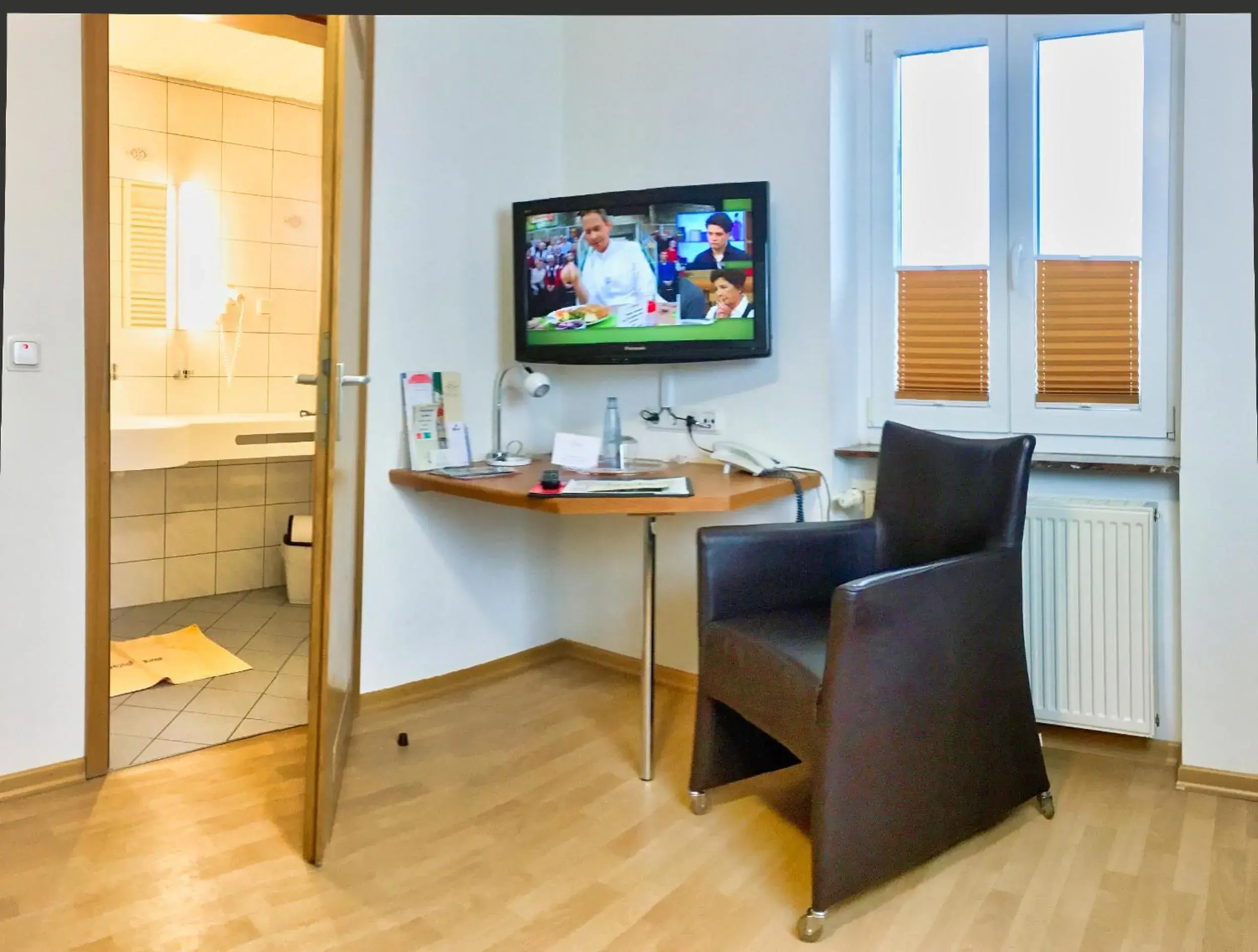 Photo of the whole room, TV/Entertainment Center in Hotel Maurer