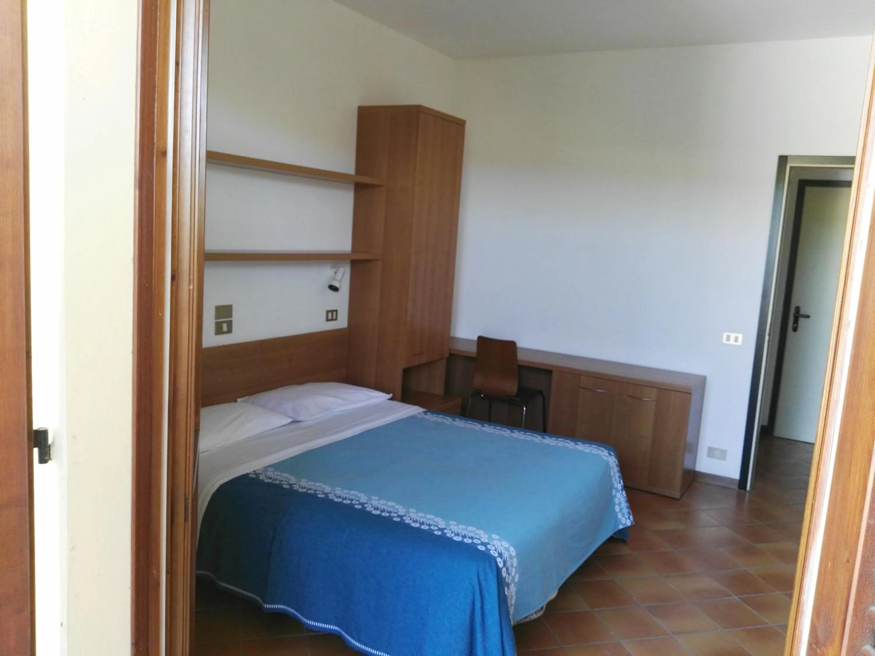 Property building in Hotel La Romantica