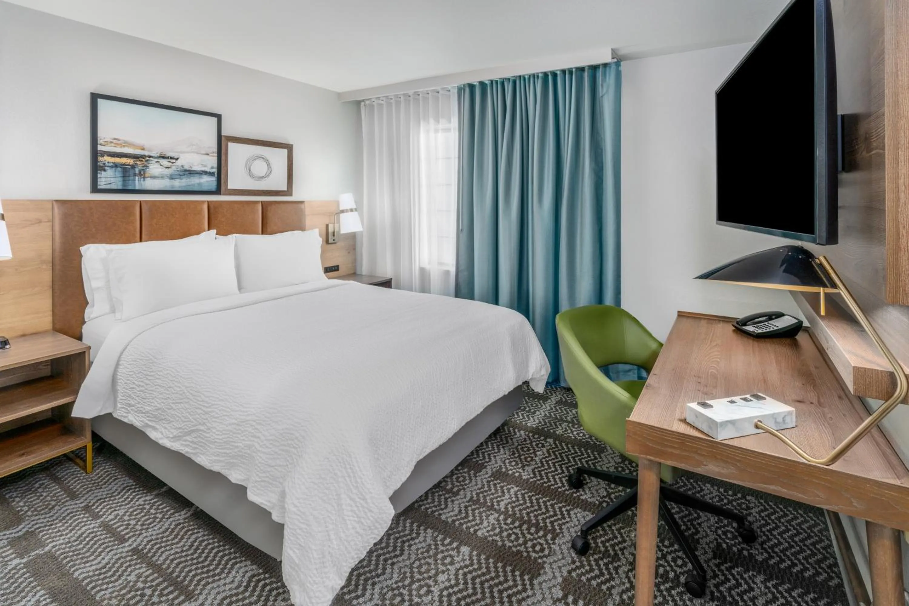 Bedroom, Bed in Staybridge Suites Denver - Cherry Creek by IHG