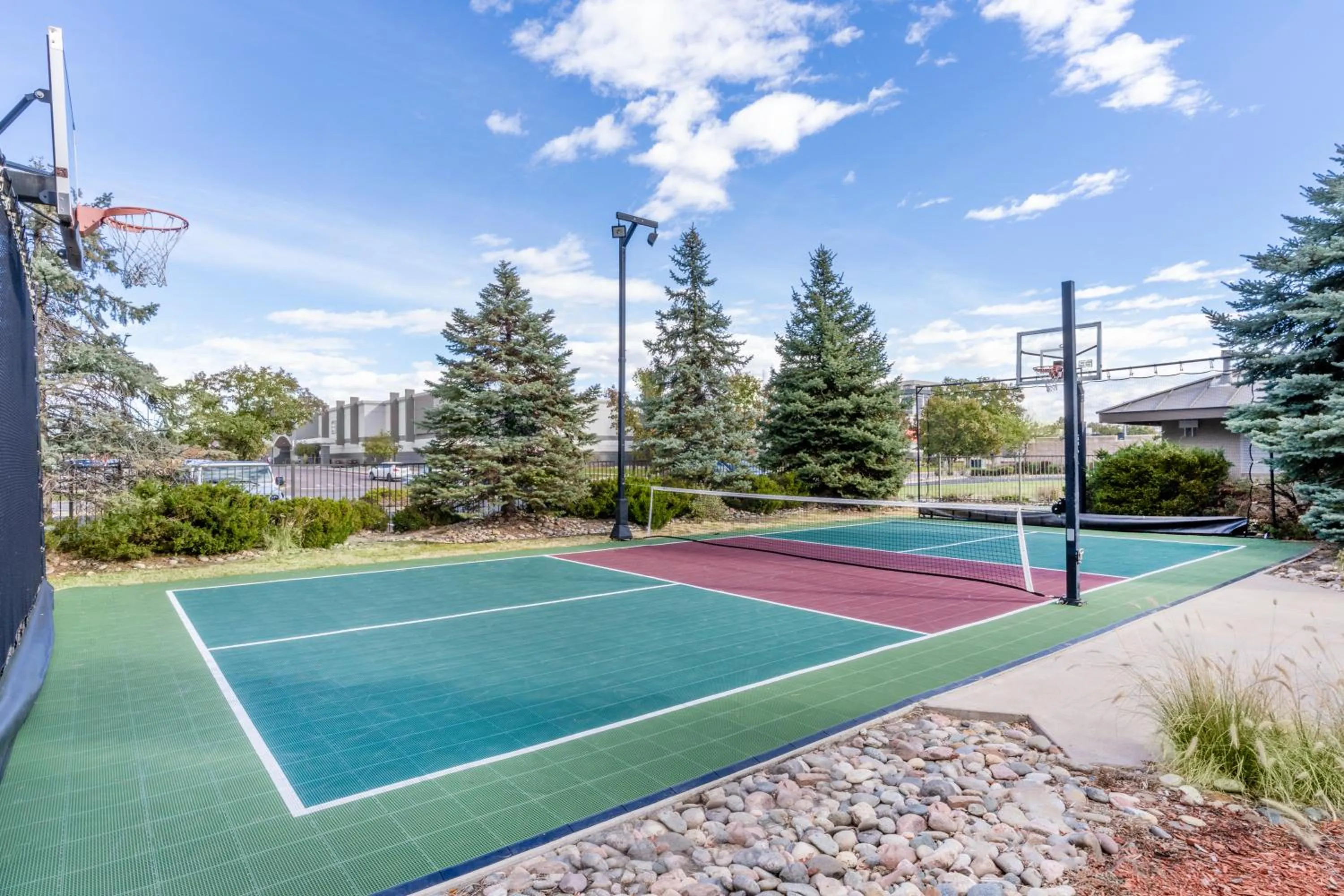 Tennis court in Staybridge Suites Denver - Cherry Creek by IHG
