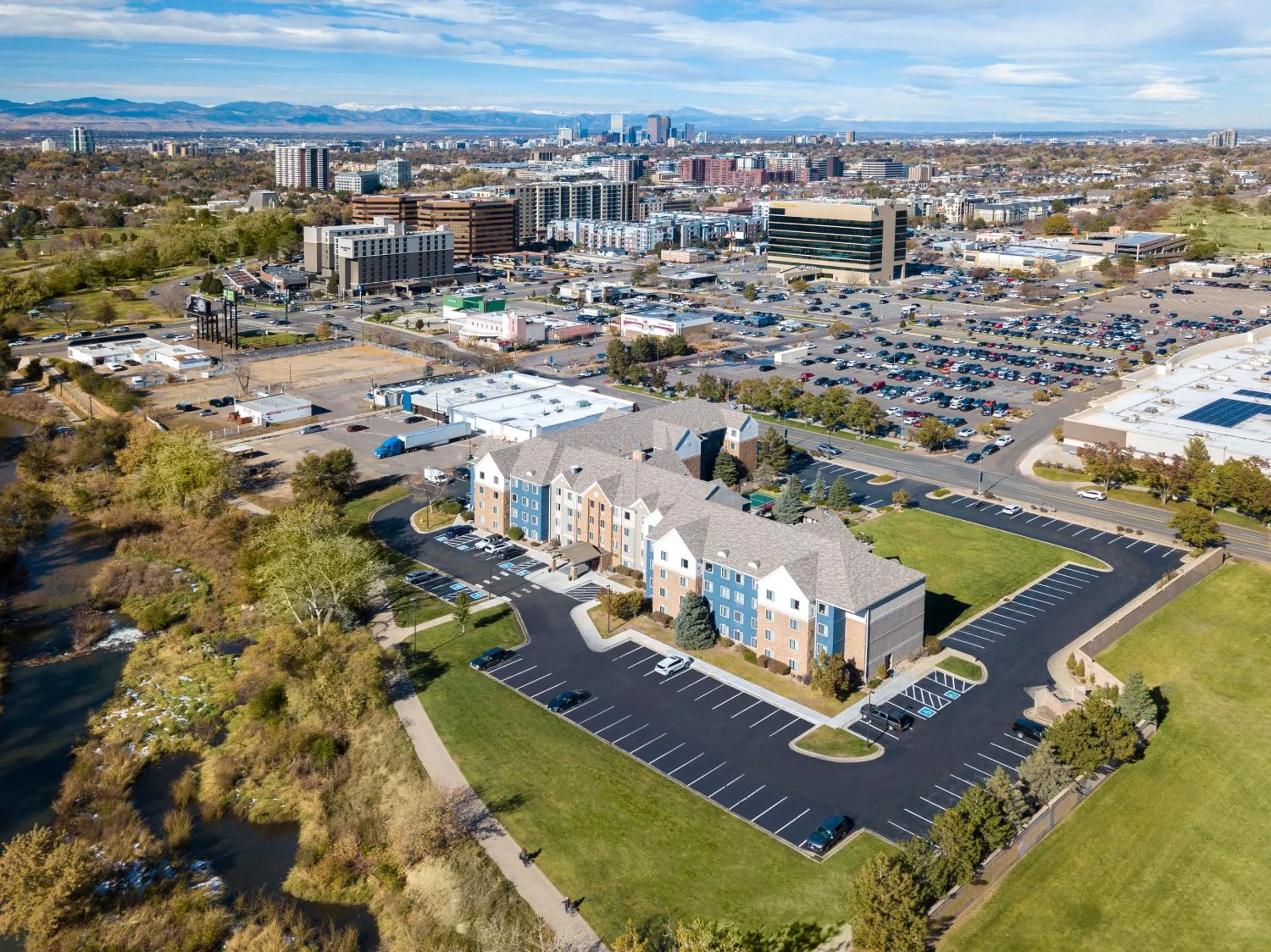 Bird's eye view in Staybridge Suites Denver - Cherry Creek by IHG