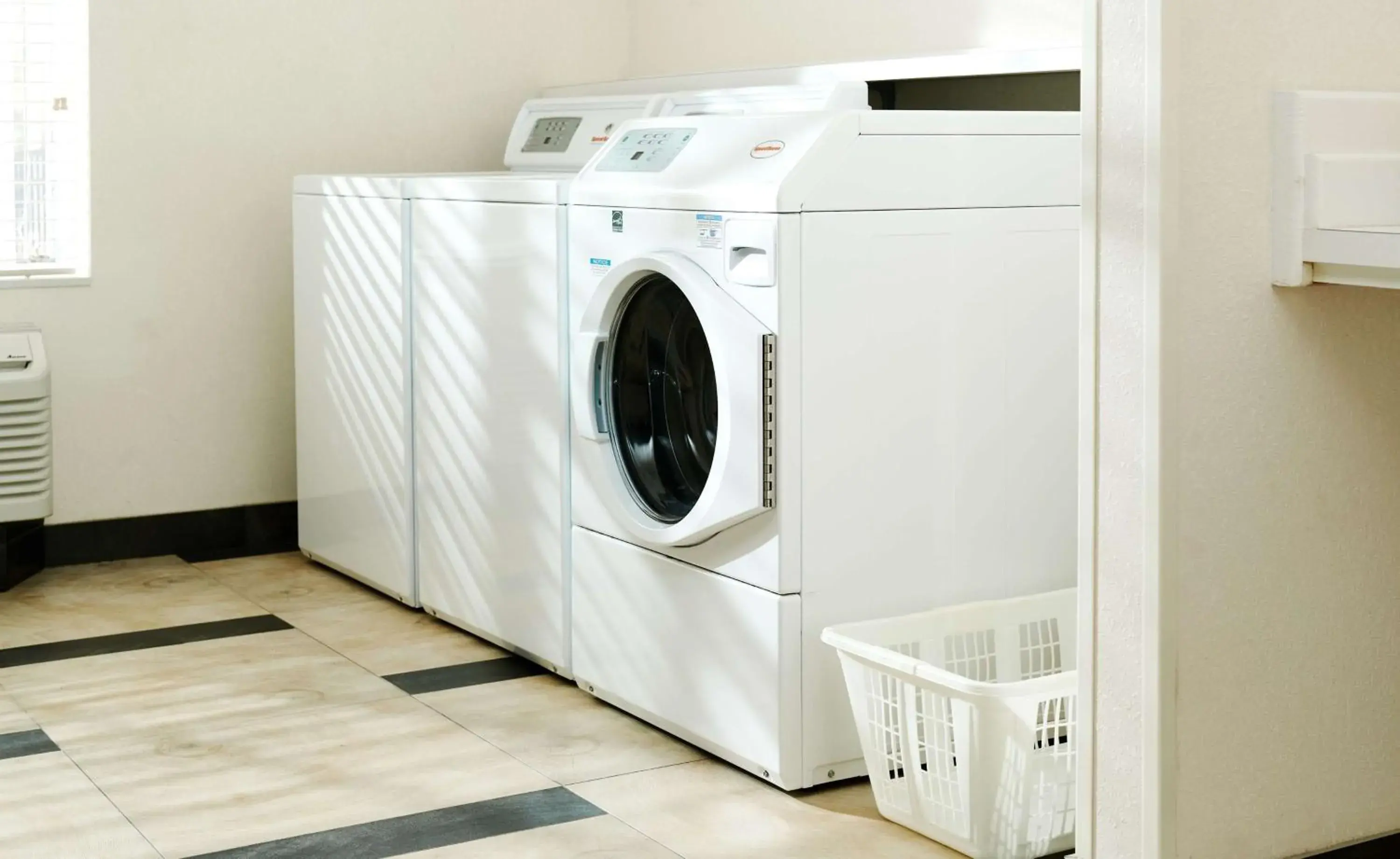 laundry in Sonesta Simply Suites Parsippany Morris Plains laundry in Sonesta Simply Suites Parsippany Morris Plains