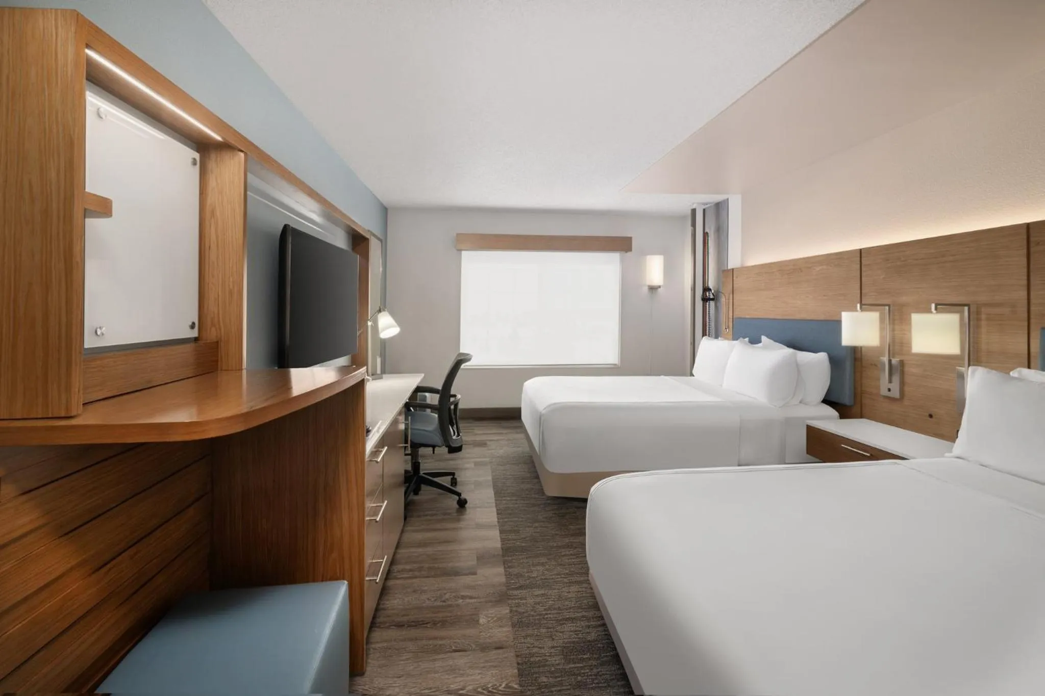 Photo of the whole room, Bed in EVEN Hotels Denver Tech Center-Englewood by IHG