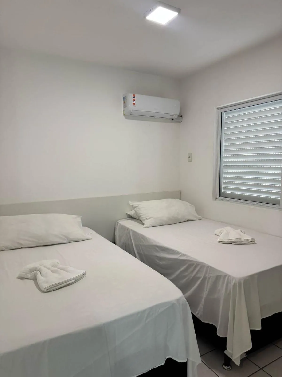 Large Twin Room in Flat Pedra Branca Hotel