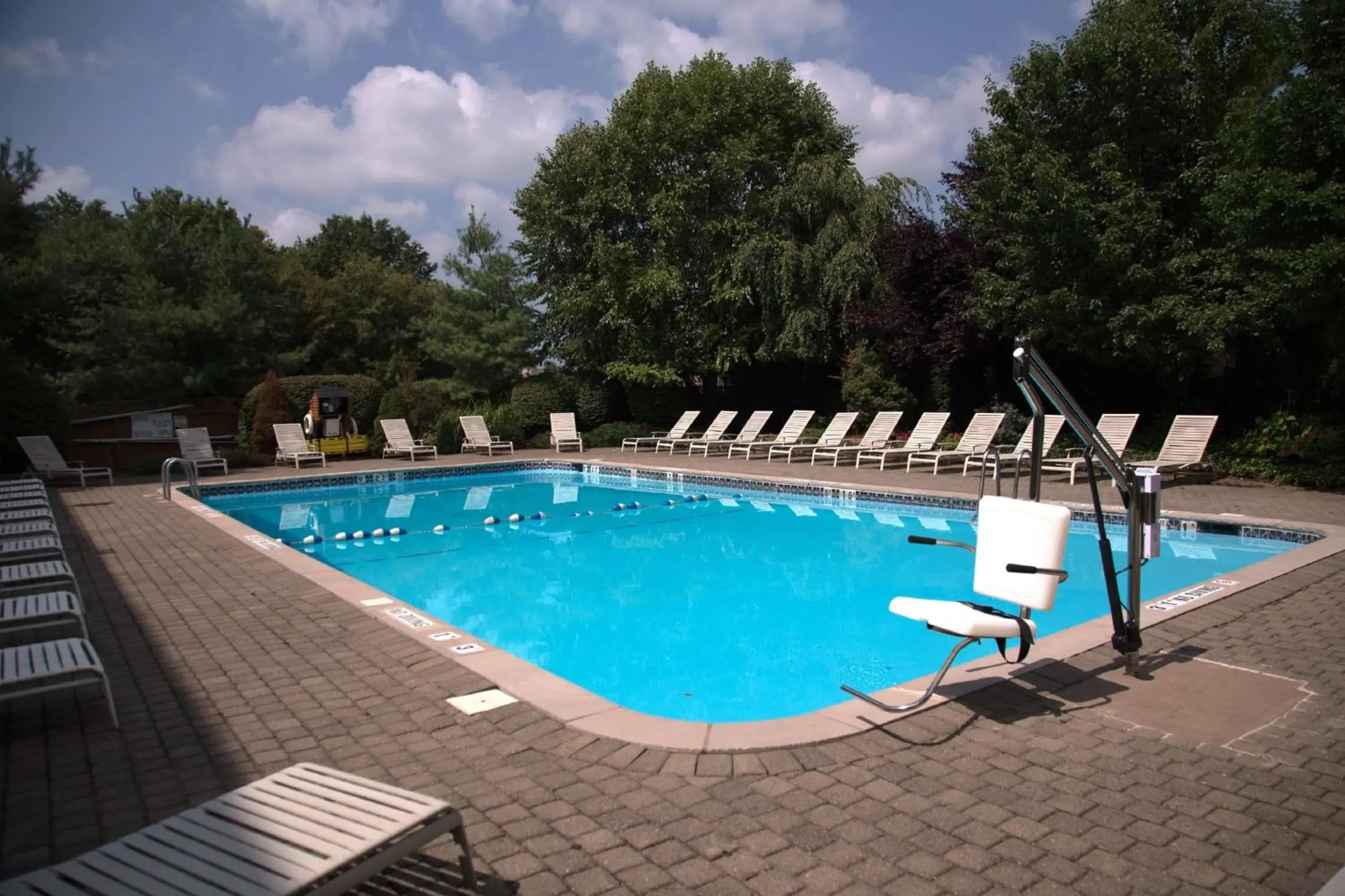 Swimming pool in Holiday Inn & Suites Parsippany Fairfield by IHG Swimming pool in Holiday Inn & Suites Parsippany Fairfield by IHG