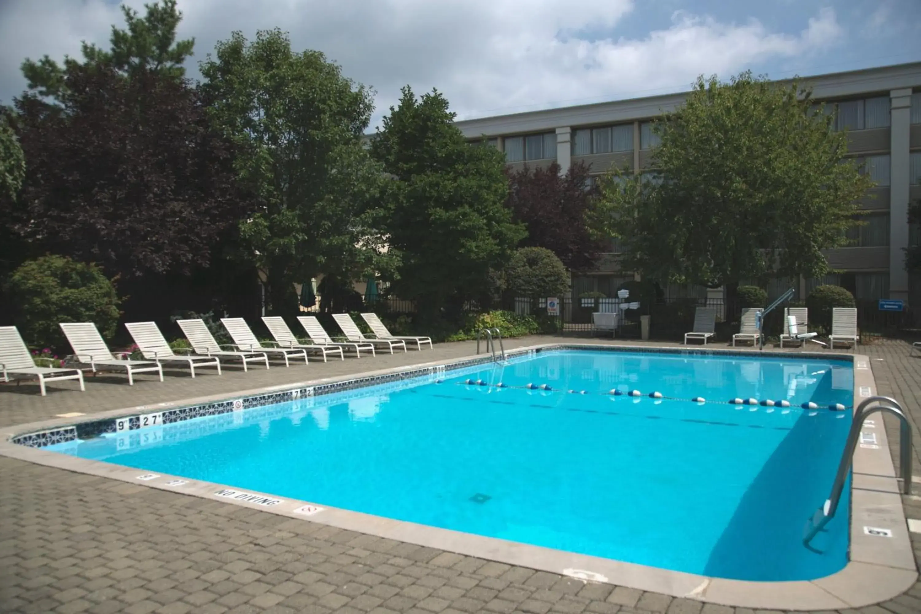 Swimming pool in Holiday Inn & Suites Parsippany Fairfield by IHG Swimming pool in Holiday Inn & Suites Parsippany Fairfield by IHG