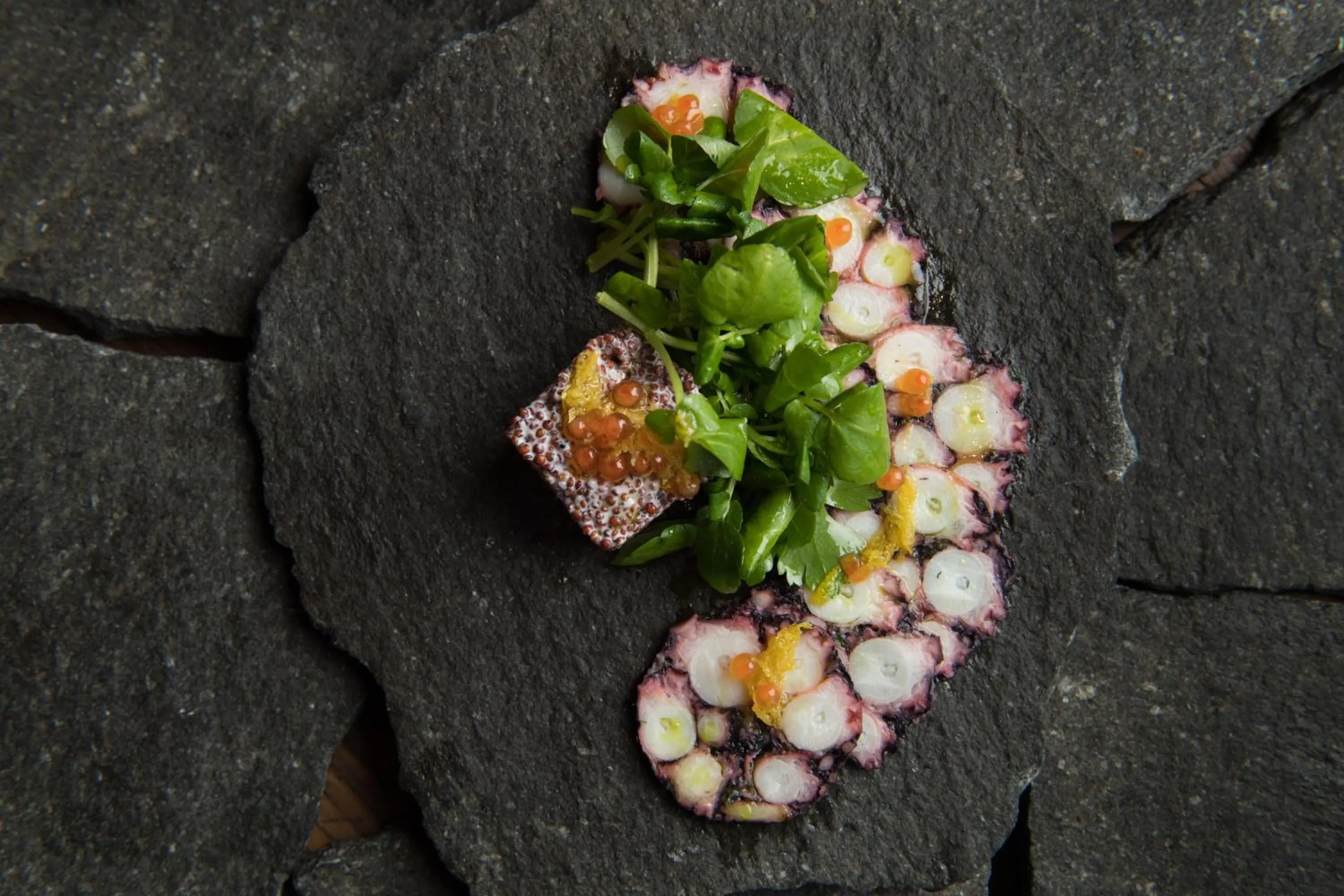 Restaurant/places to eat in Hotel AWA