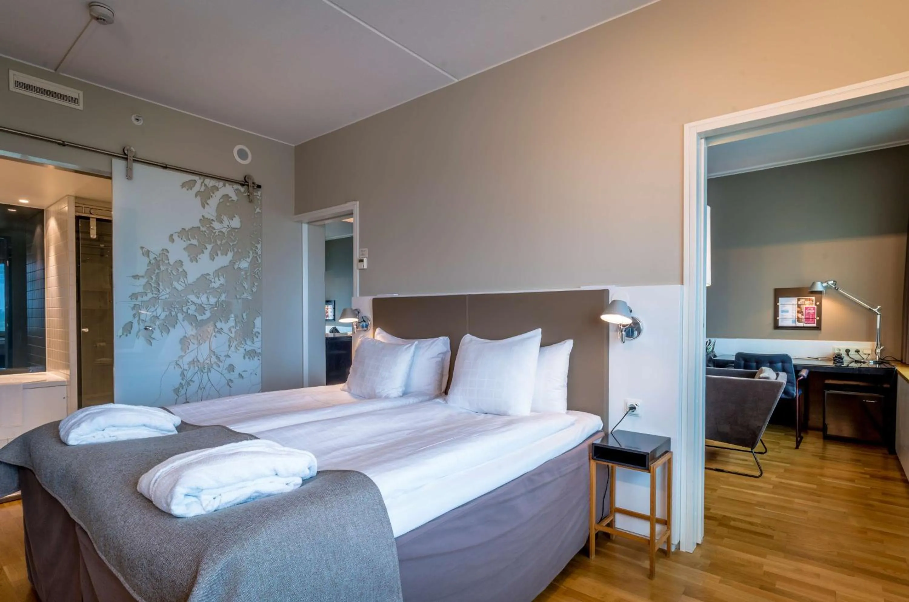 Bedroom, Bed in Scandic Talk