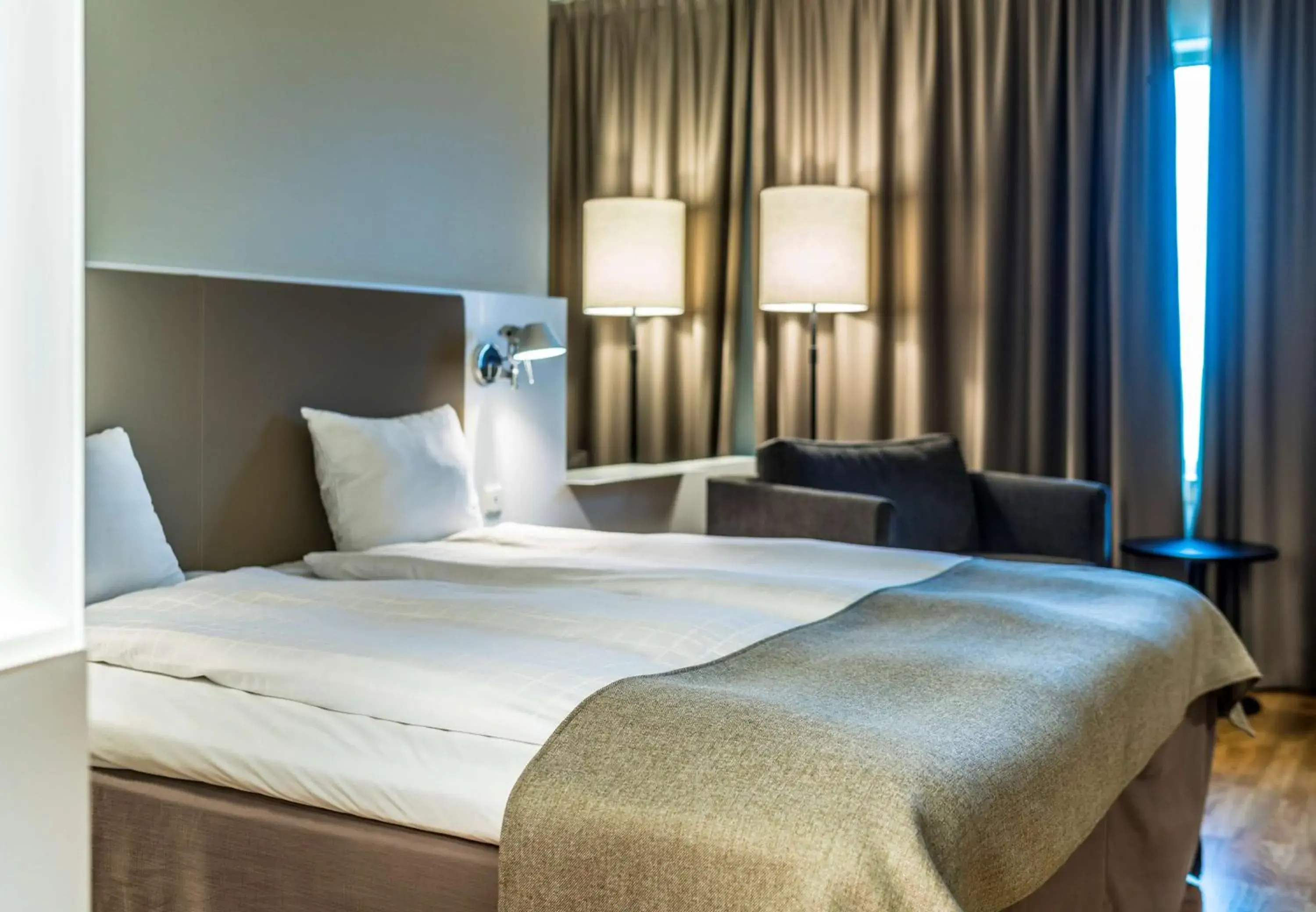 Photo of the whole room, Bed in Scandic Talk Photo of the whole room, Bed in Scandic Talk