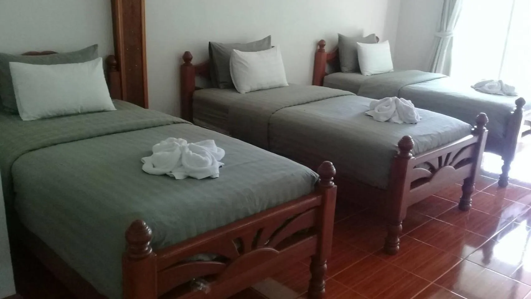 Bed in Maingern Maithong Resort