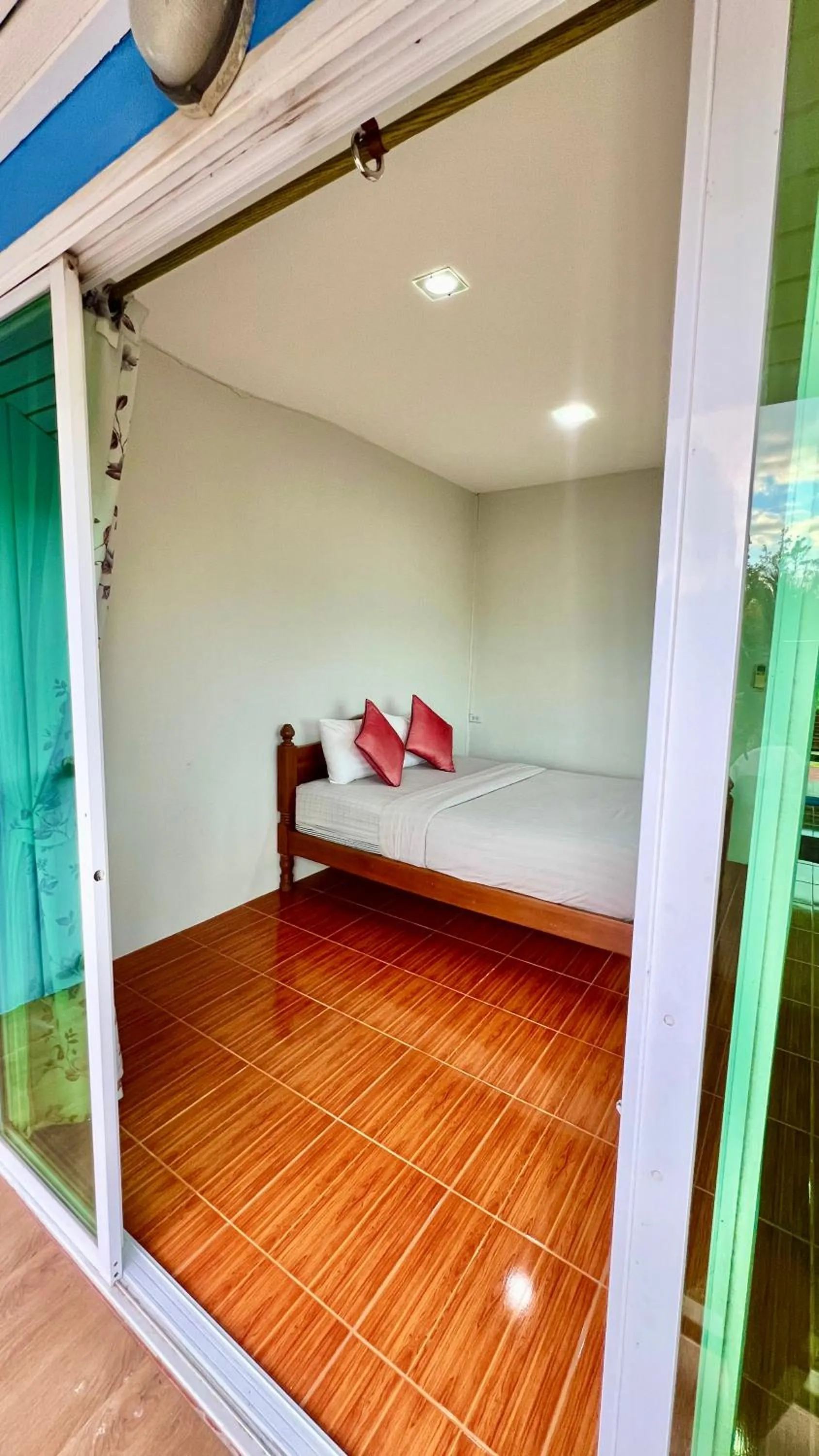 Bed in Maingern Maithong Resort