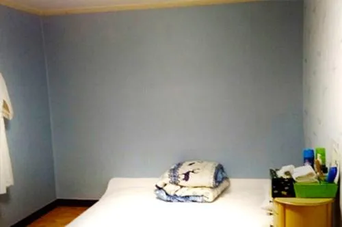 Decorative detail, Bed in J Motel Gwangalli Busan