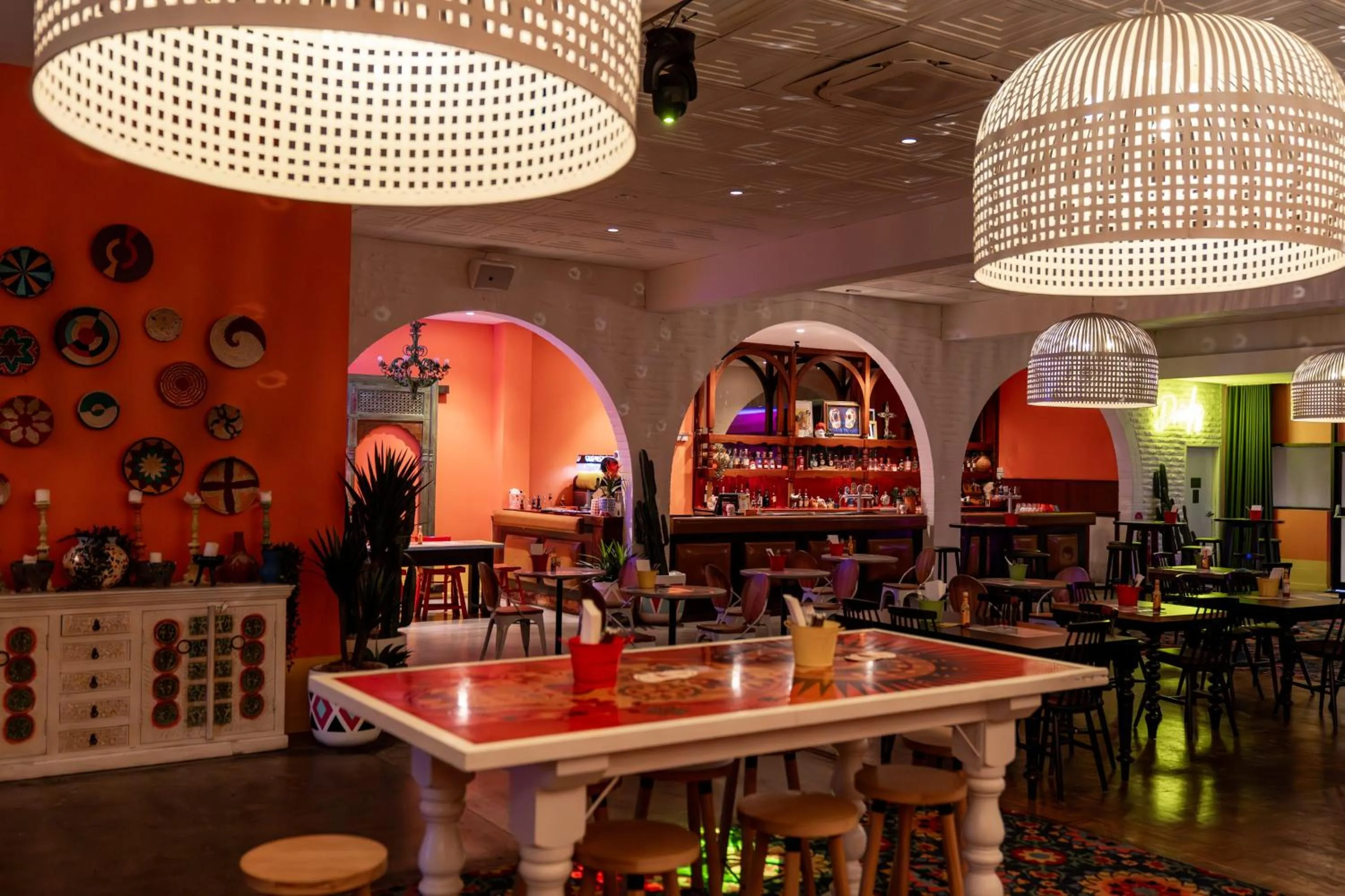 Restaurant/places to eat in El Toro Motel