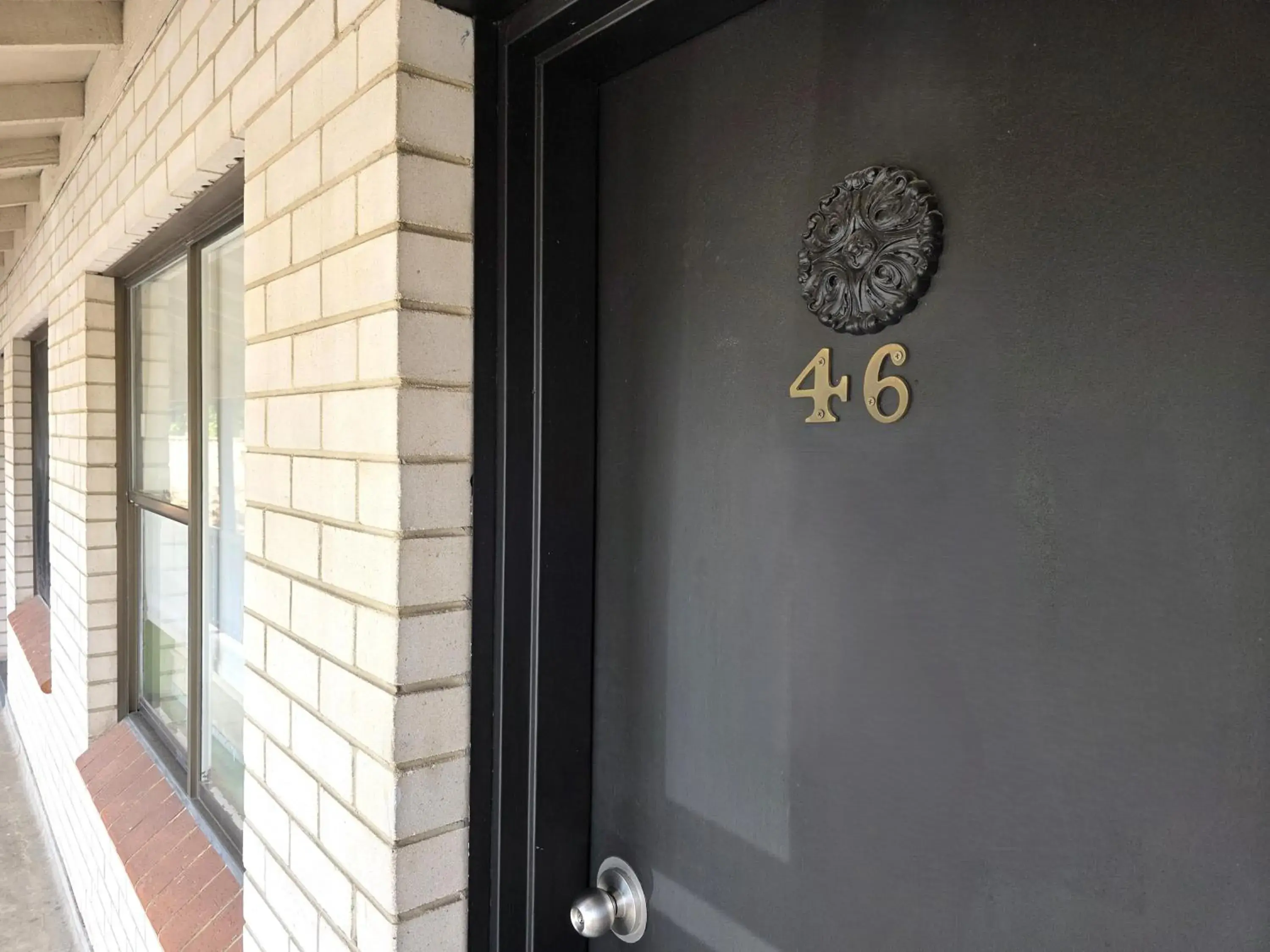 Facade/entrance in El Toro Motel Facade/entrance in El Toro Motel