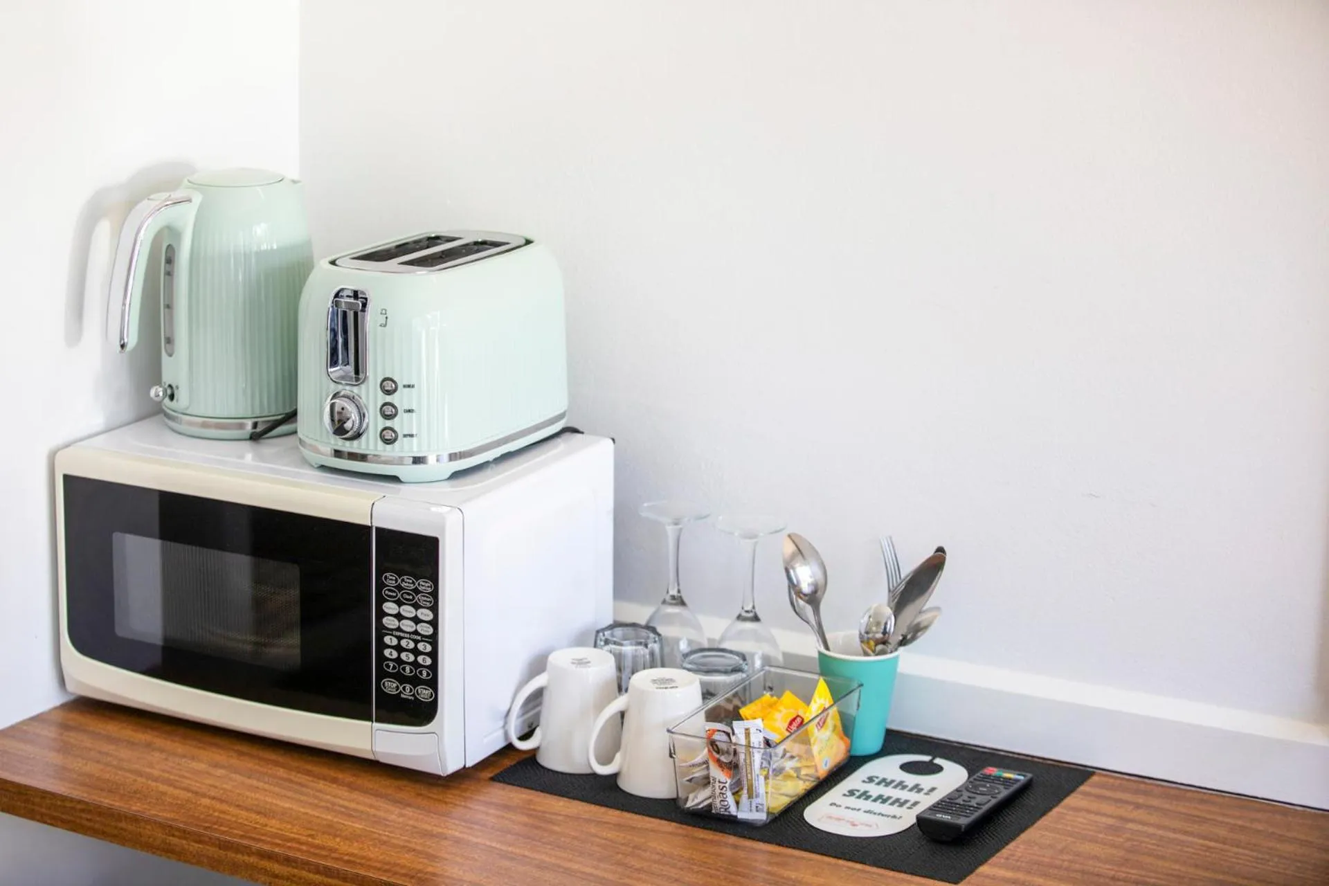 minibar in Ship Inn Motel Yarram