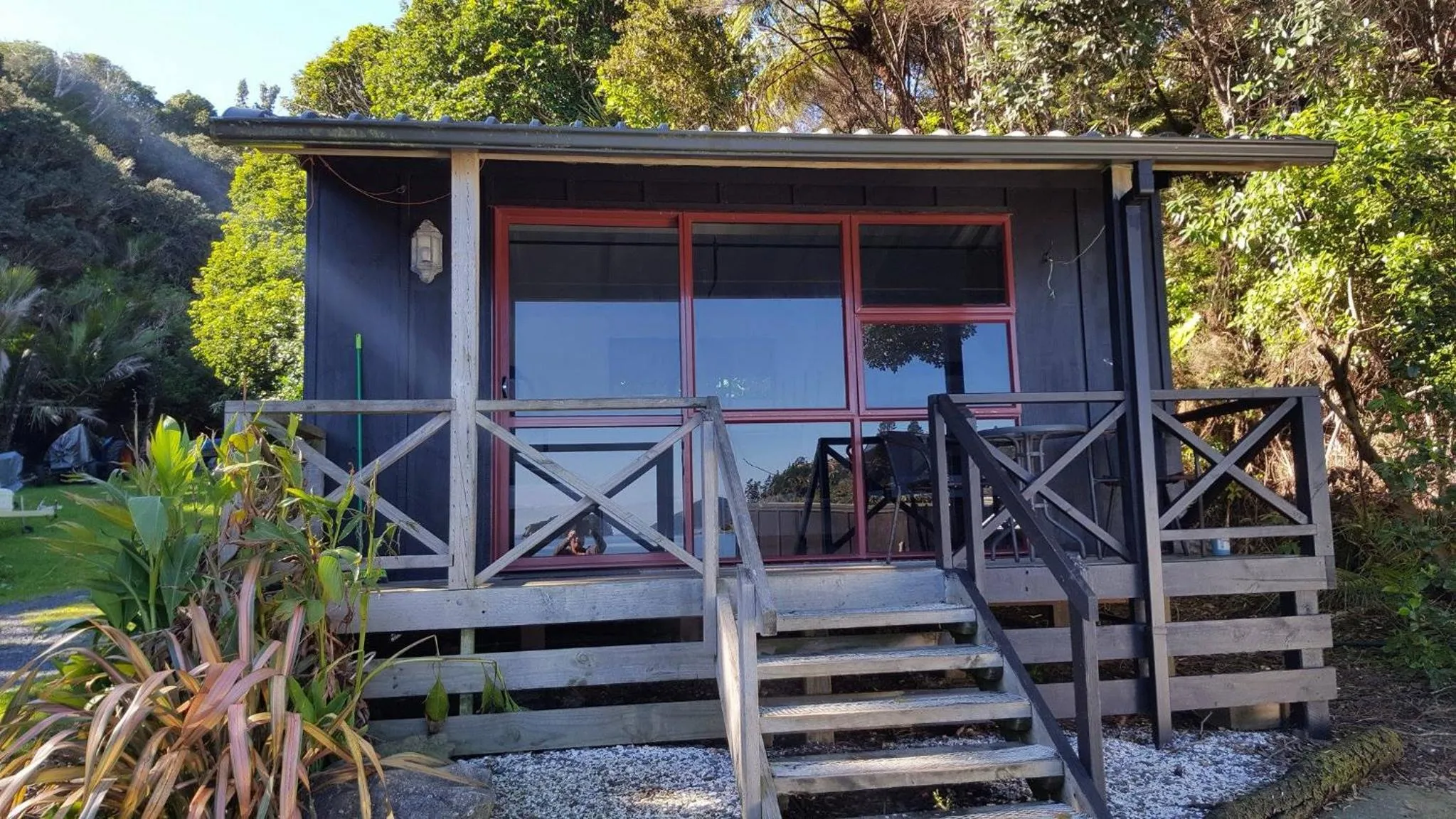 Property building in Long Bay Motor Camp