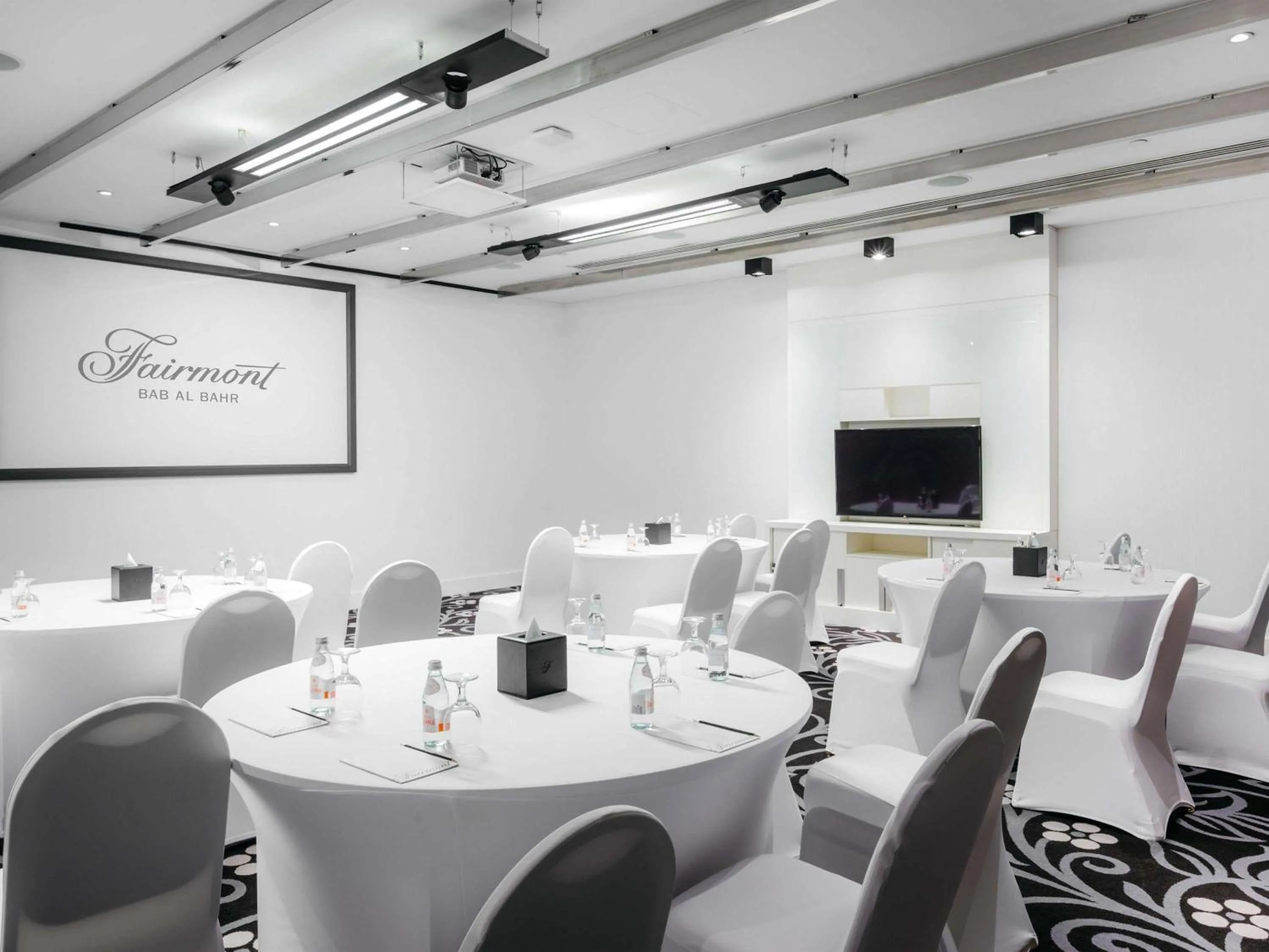 Meeting/conference room in Fairmont Bab Al Bahr