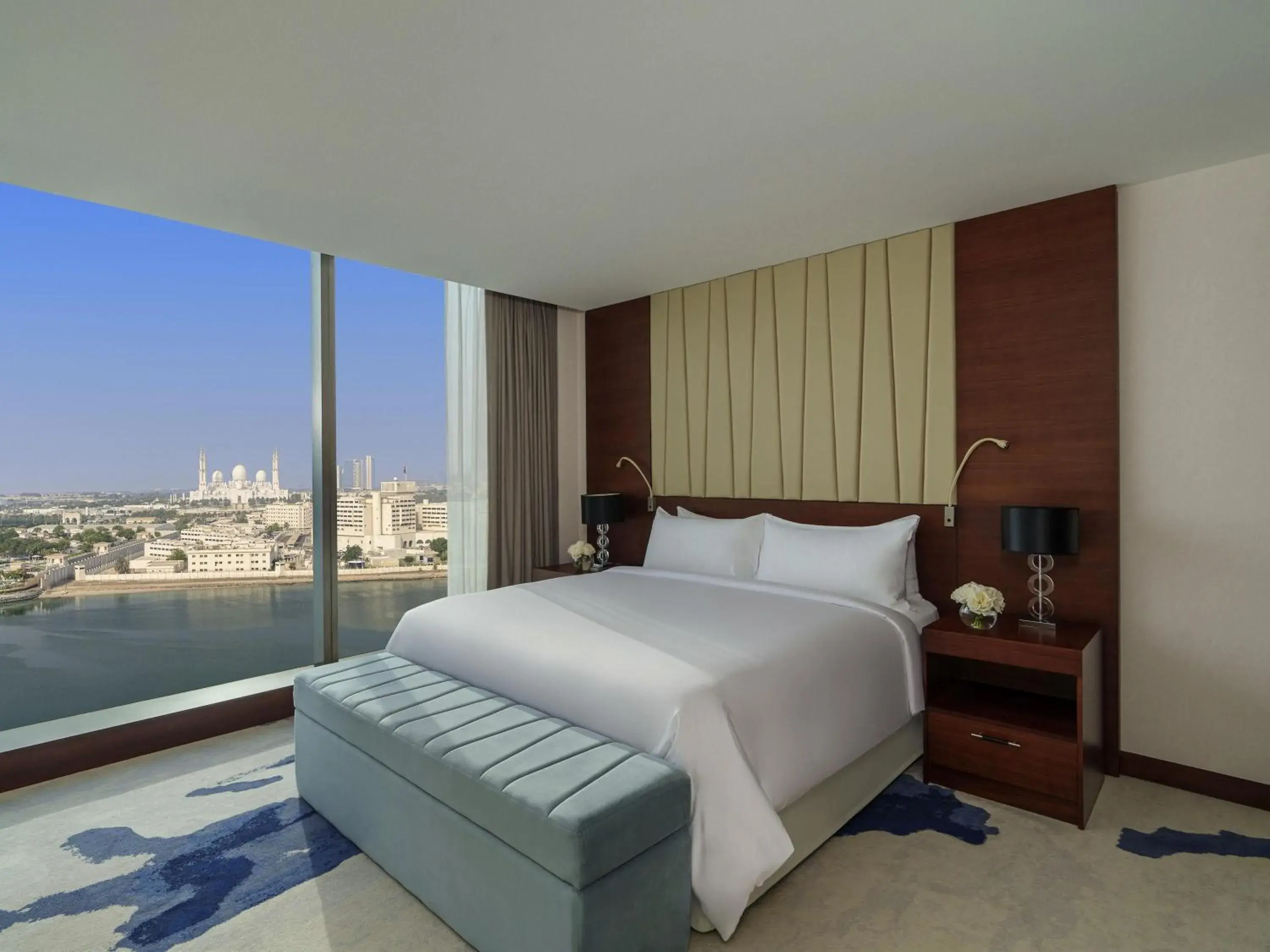Bedroom, Bed in Fairmont Bab Al Bahr Bedroom, Bed in Fairmont Bab Al Bahr