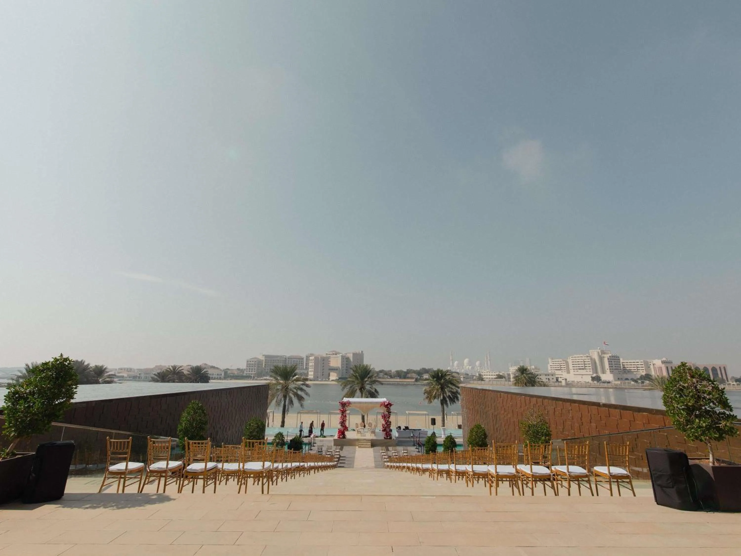 wedding in Fairmont Bab Al Bahr