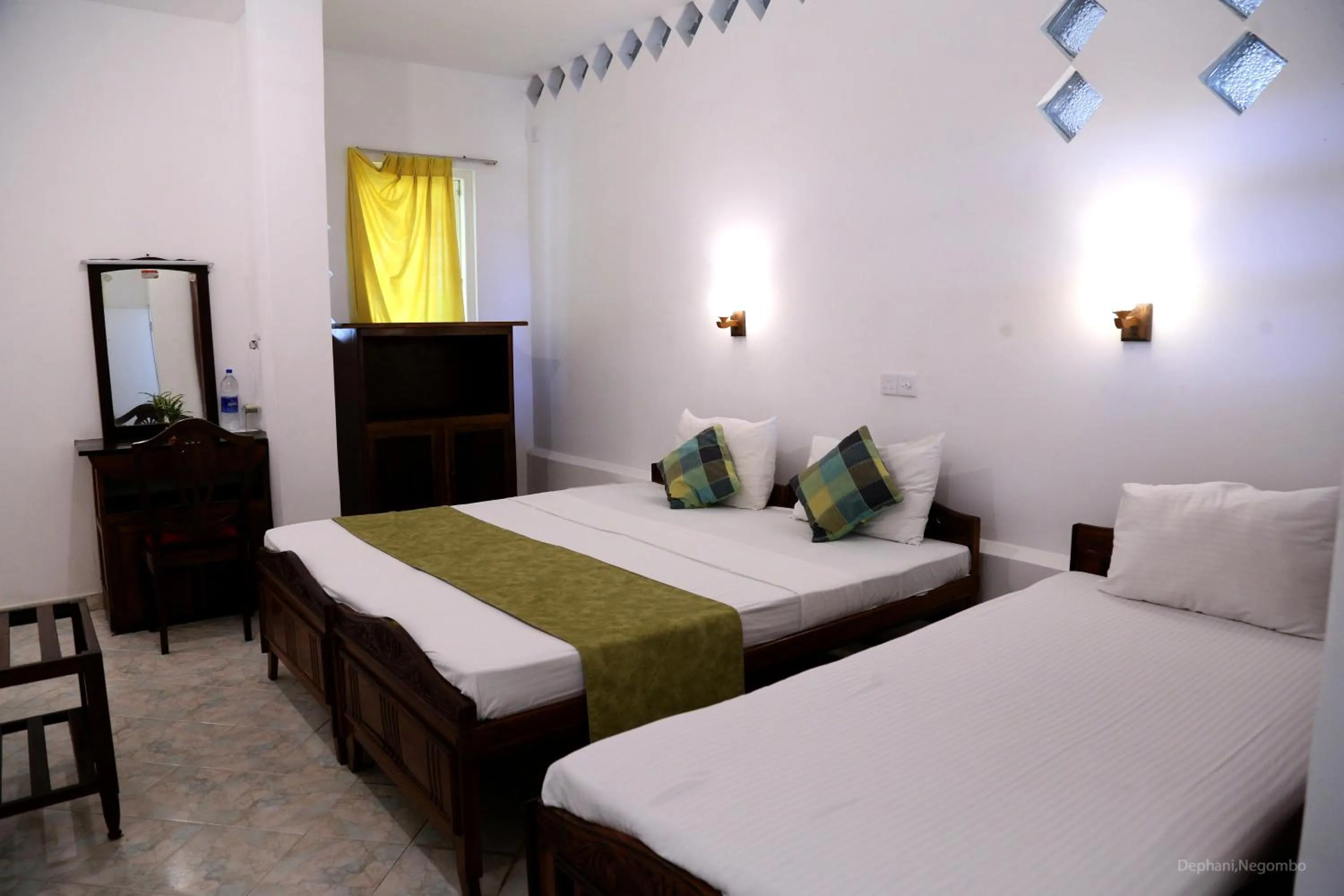 Dephani Beach Hotel