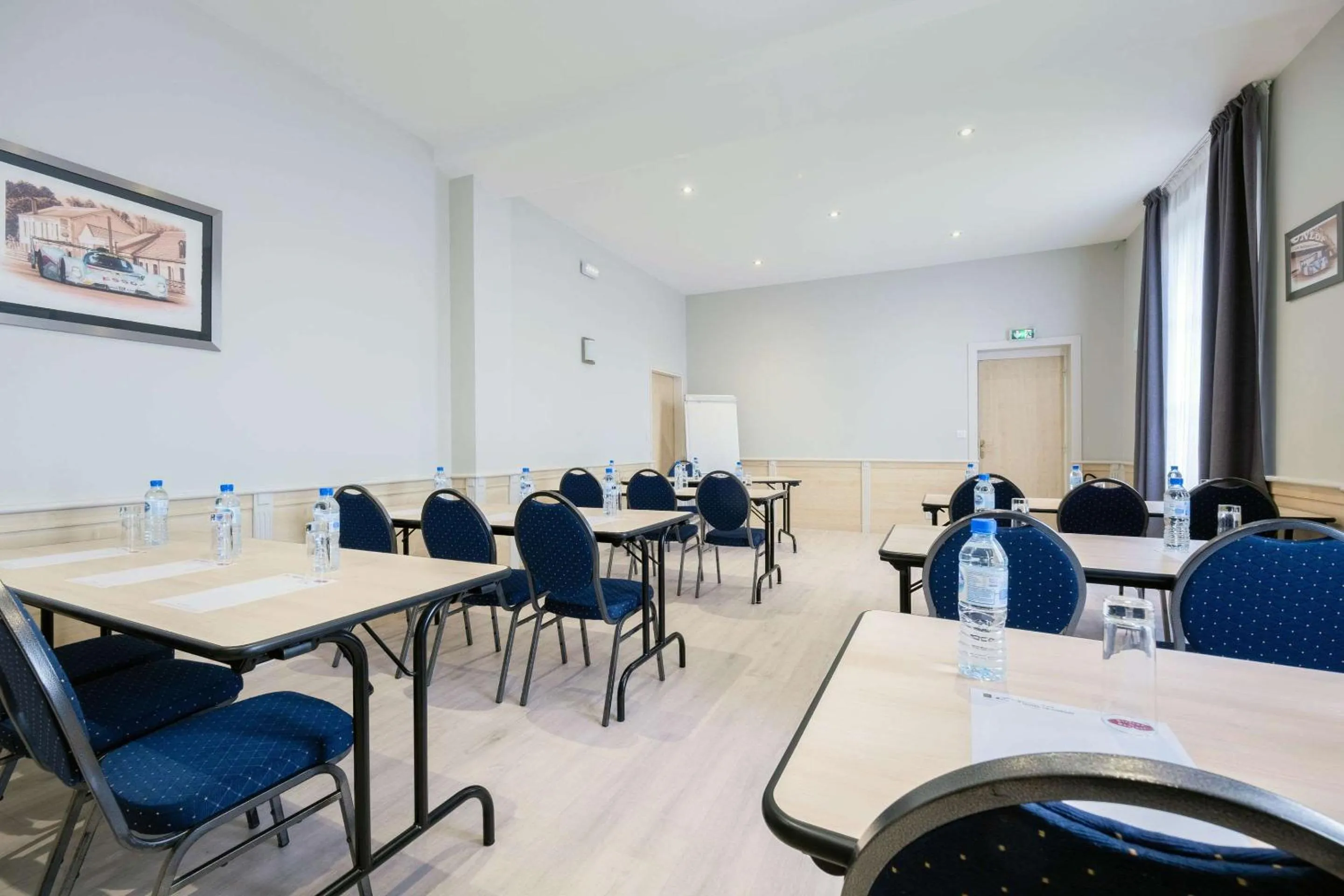 On site in Hotel Le Circuit Le Mans