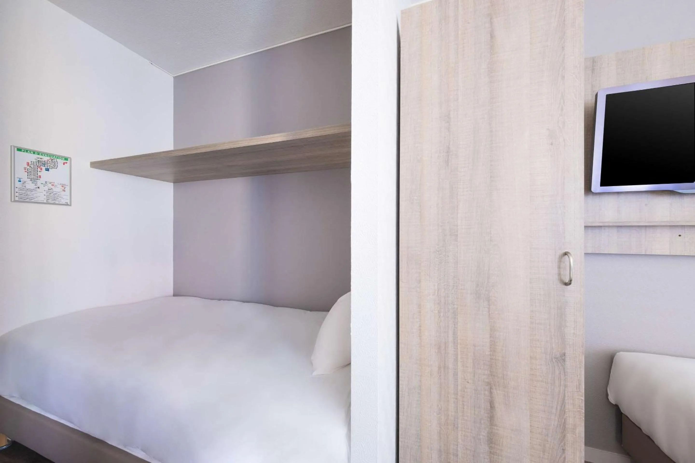 Photo of the whole room, Bed in Hotel Le Circuit Le Mans