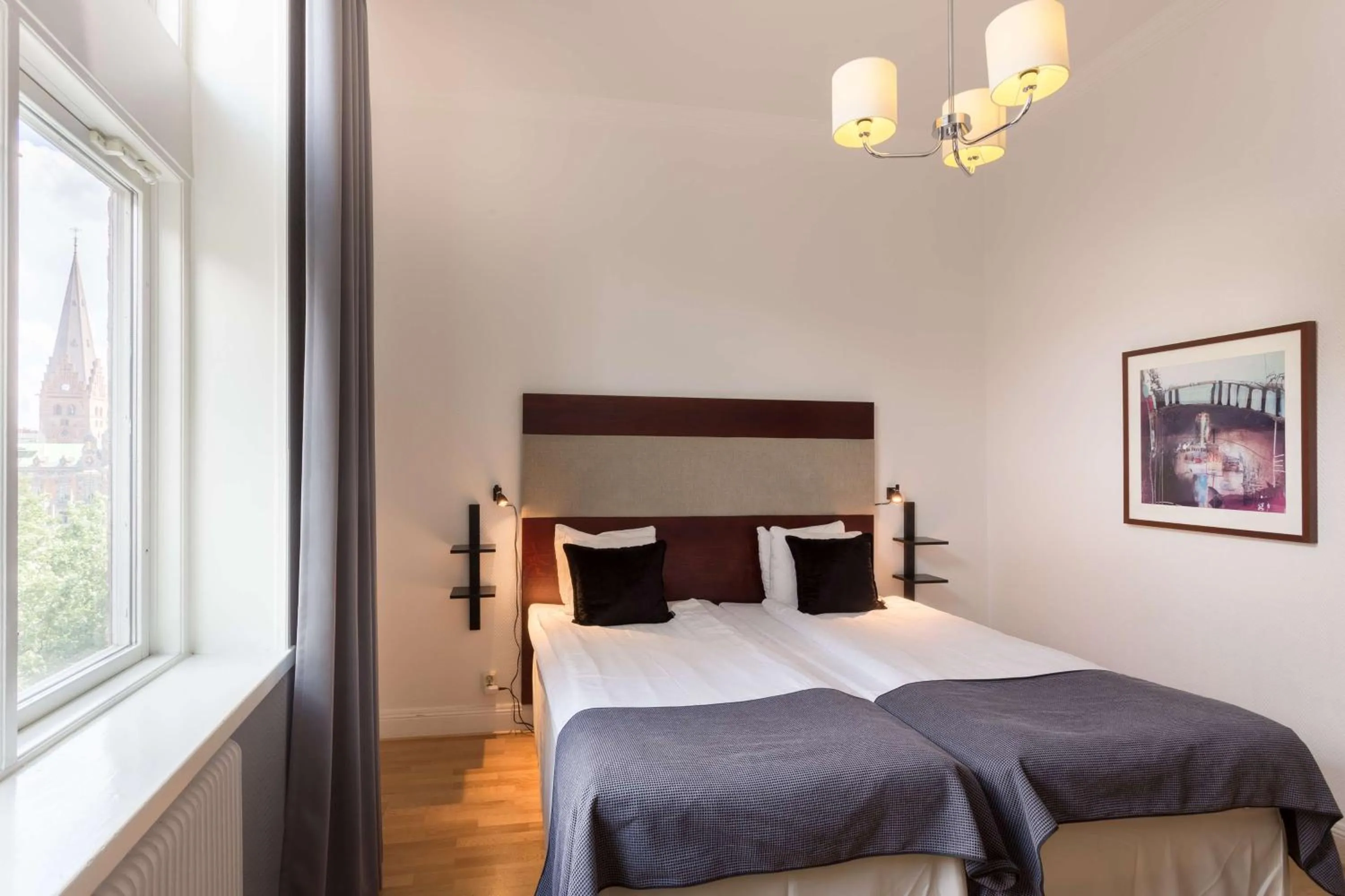 Bedroom, Bed in Scandic Stortorget