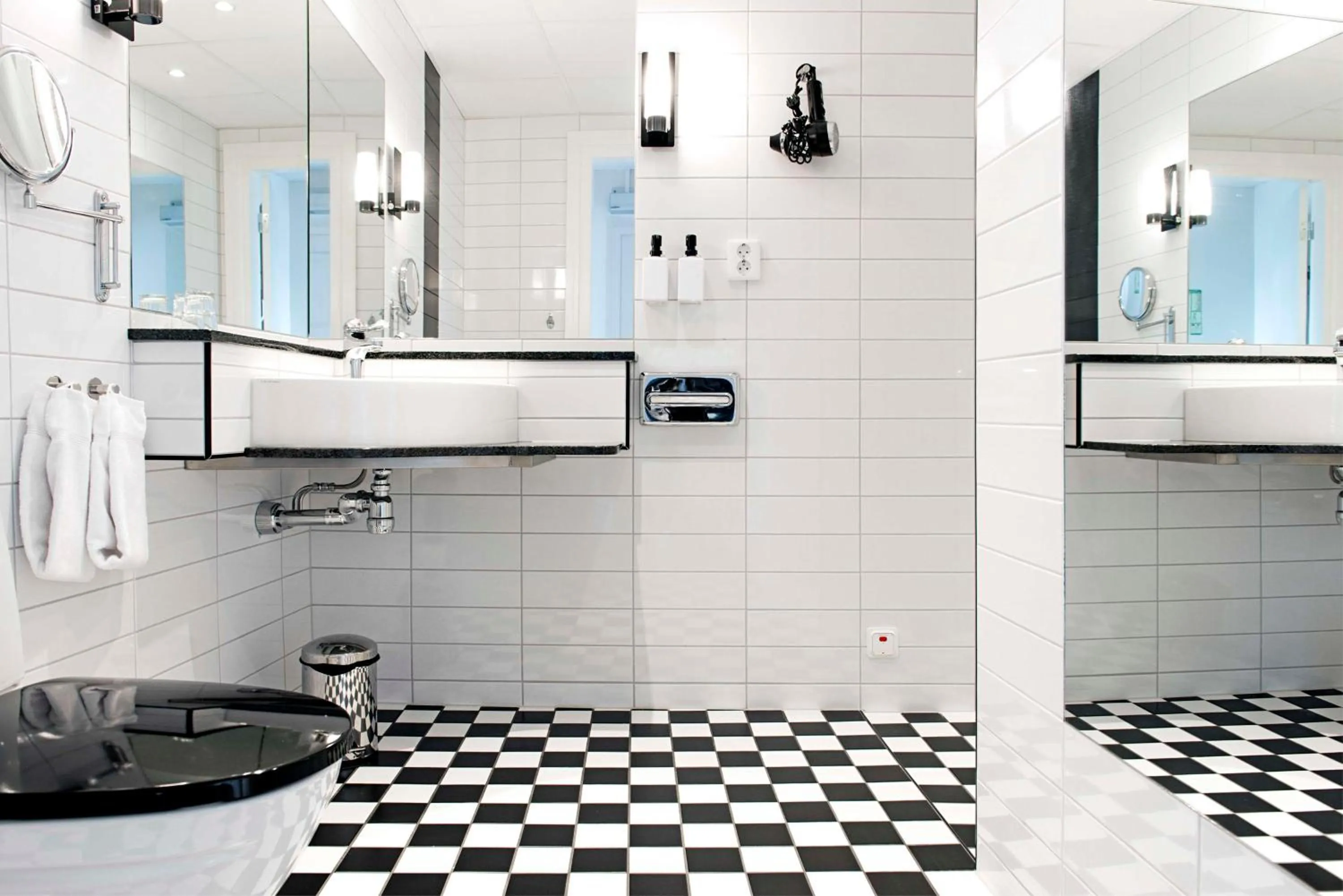 Bedroom in Scandic Stortorget