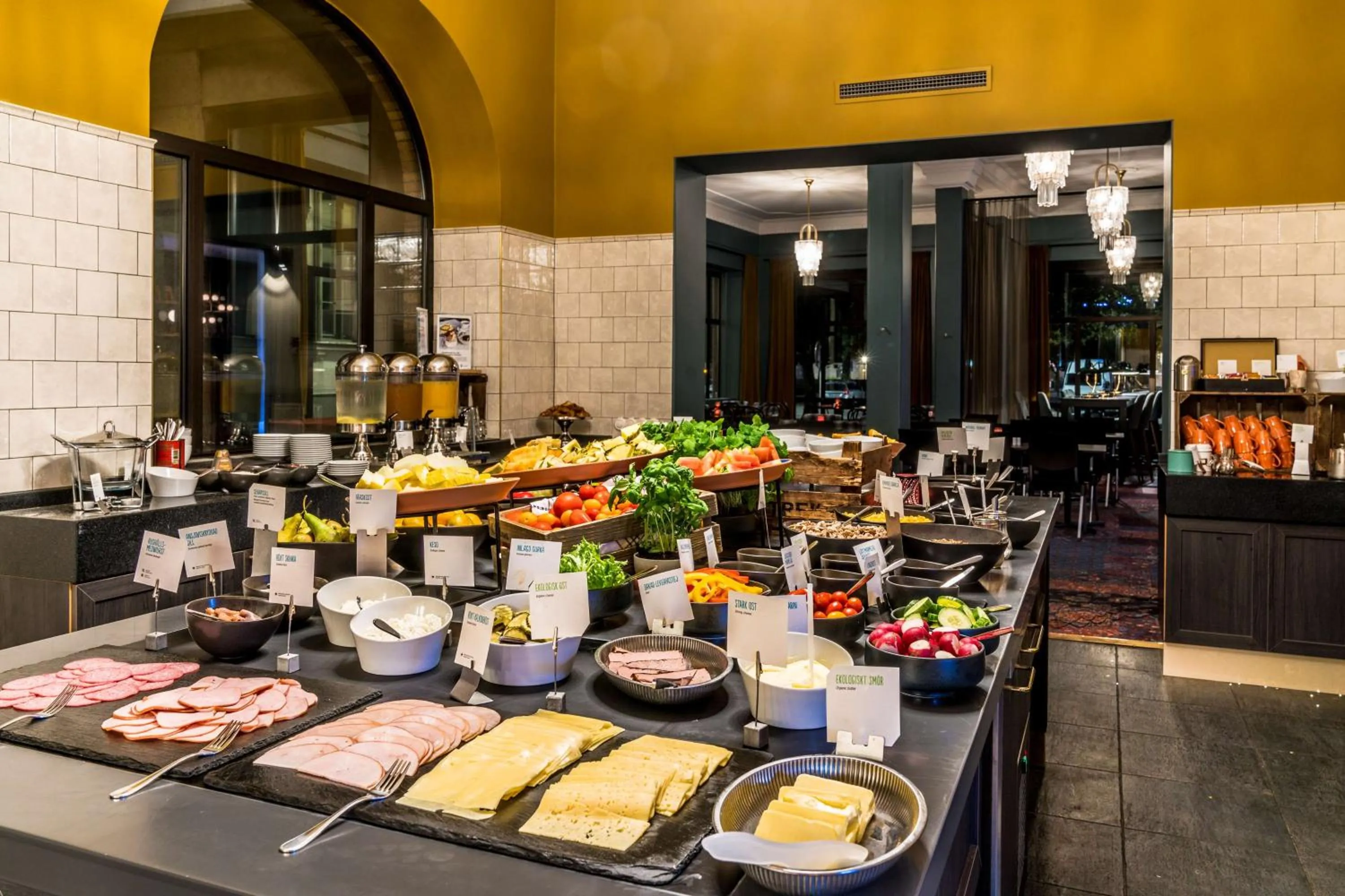 Breakfast in Scandic Stortorget