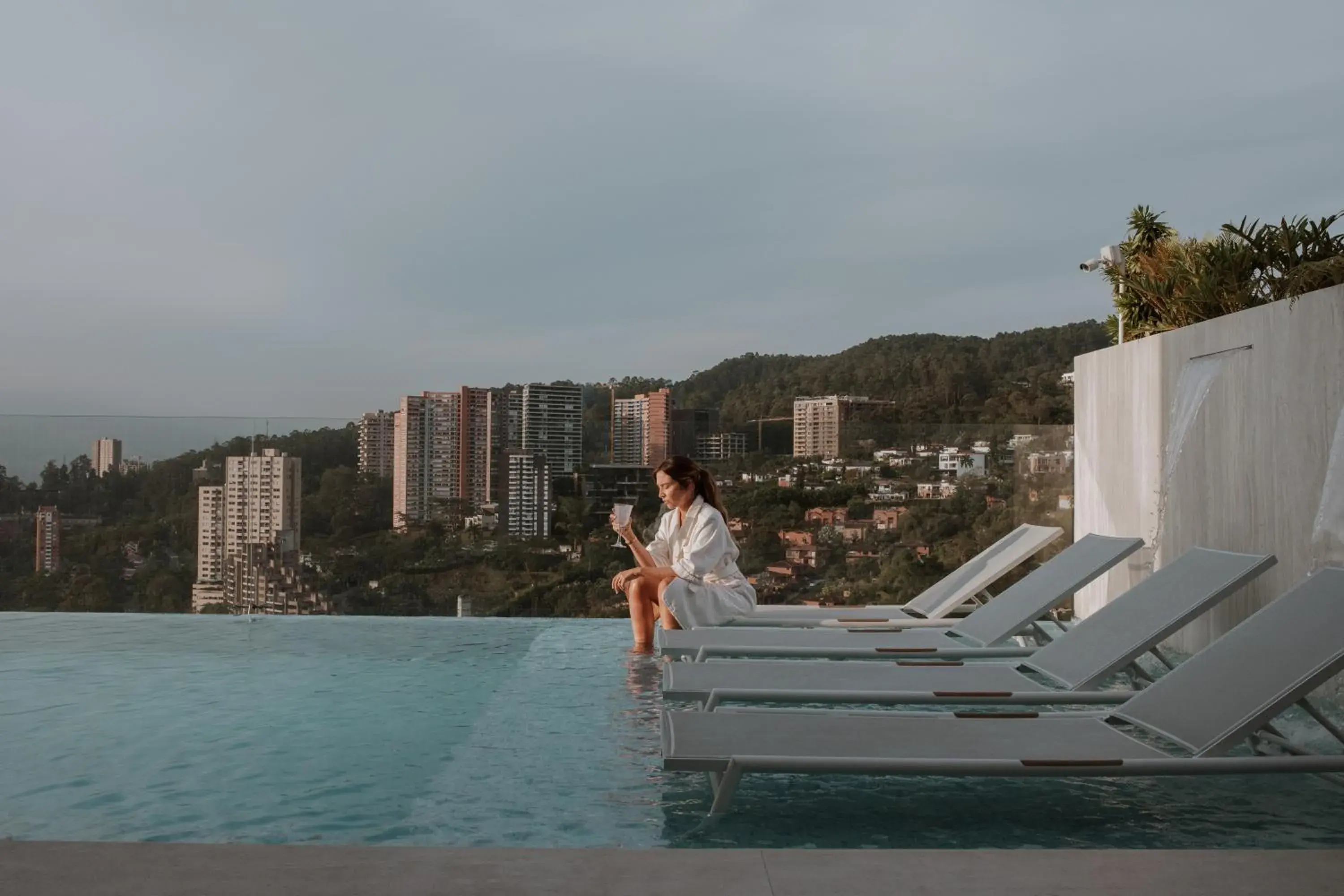 Swimming pool in Binn Hotel Swimming pool in Binn Hotel