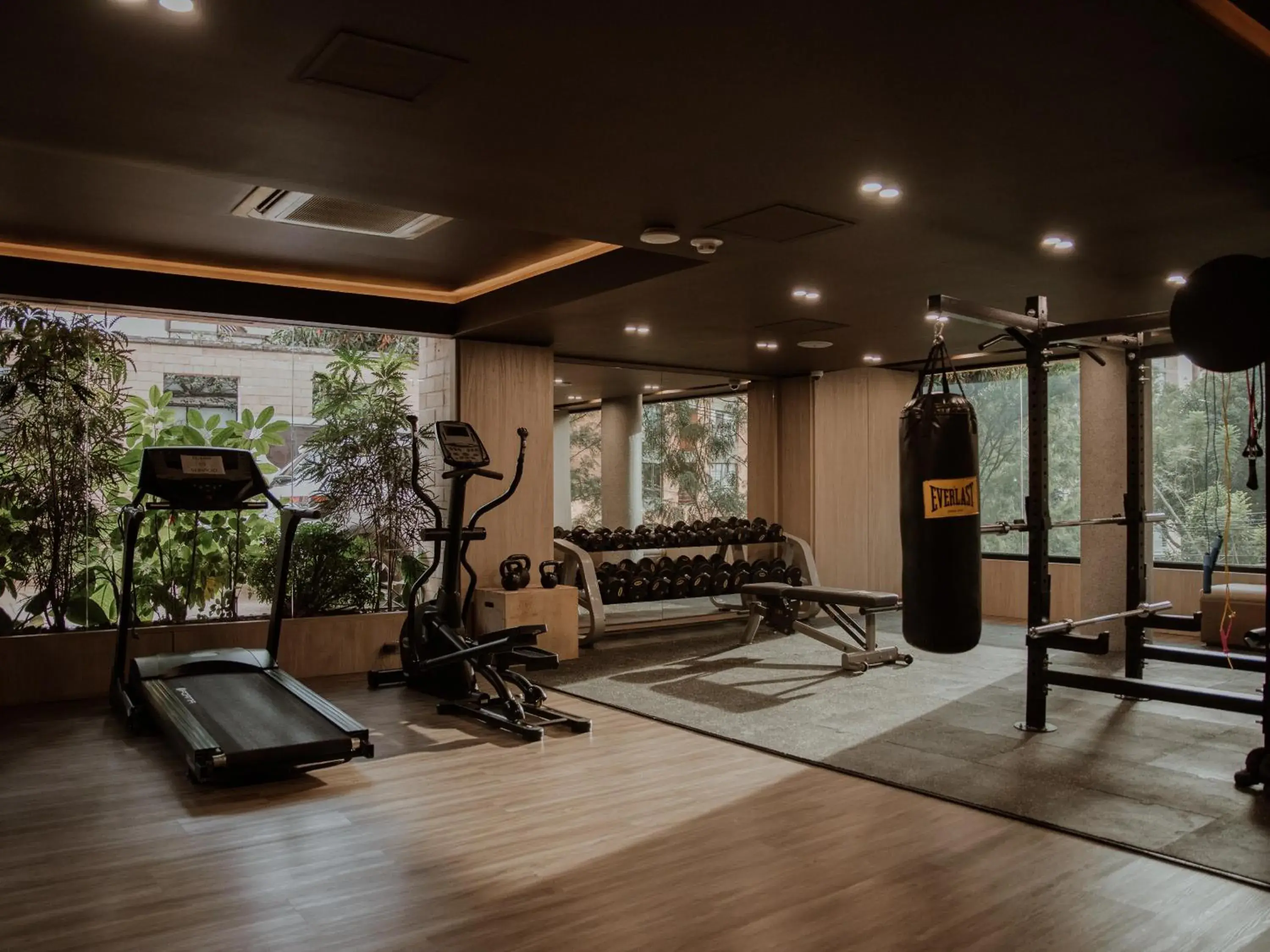 Fitness centre/facilities in Binn Hotel Fitness centre/facilities in Binn Hotel
