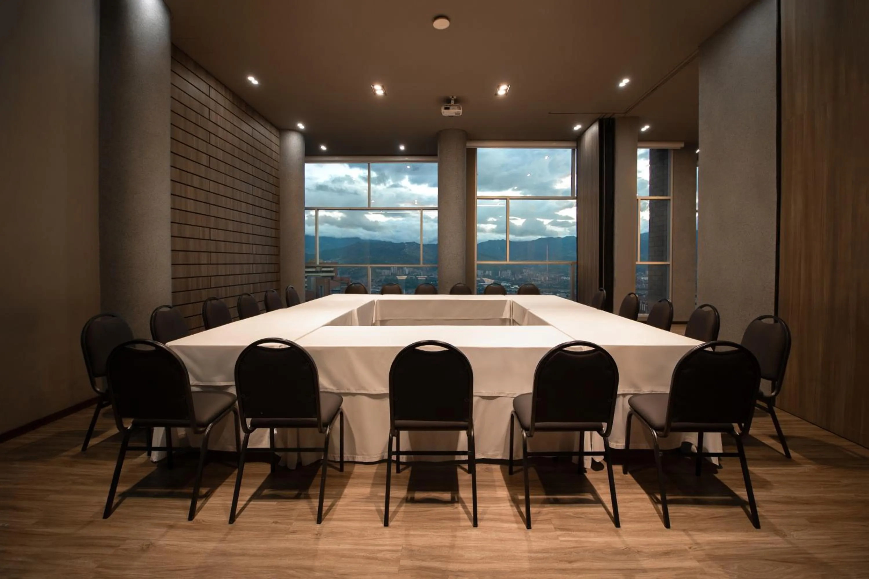 Meeting/conference room in Binn Hotel