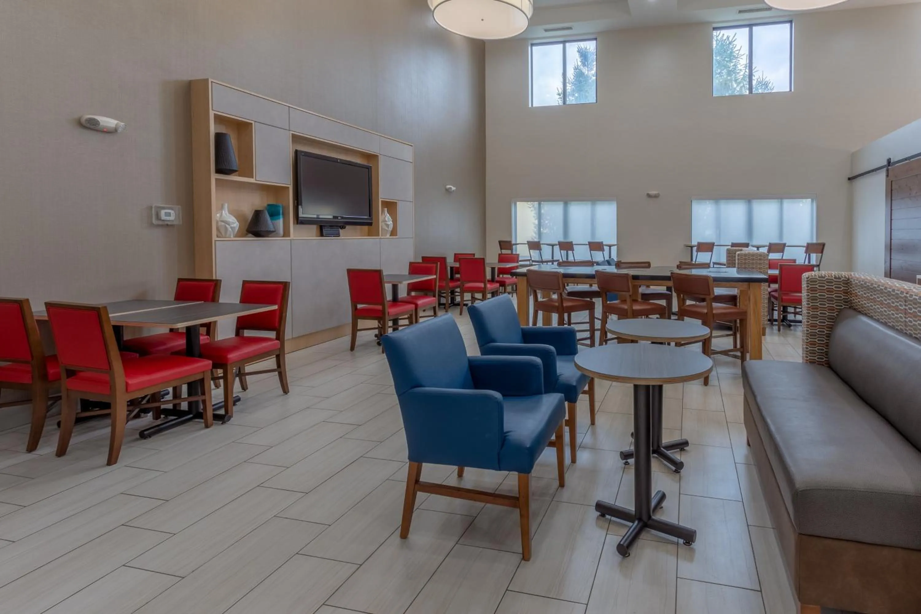 Breakfast in Holiday Inn Express - Indianapolis - Southeast by IHG