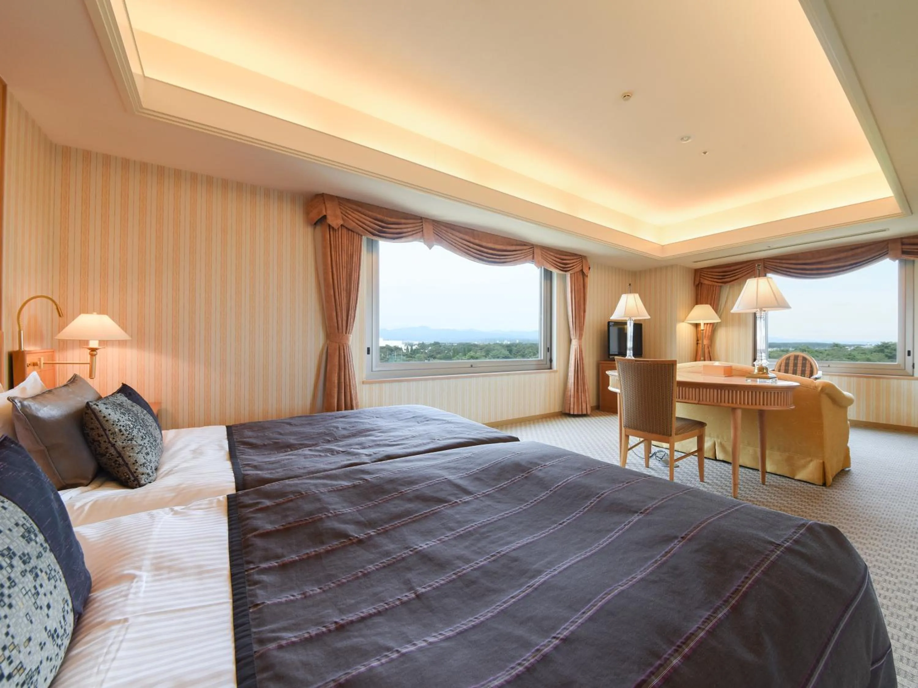 Bed in Forest Inn Showakan (Okura Hotels & Resorts)