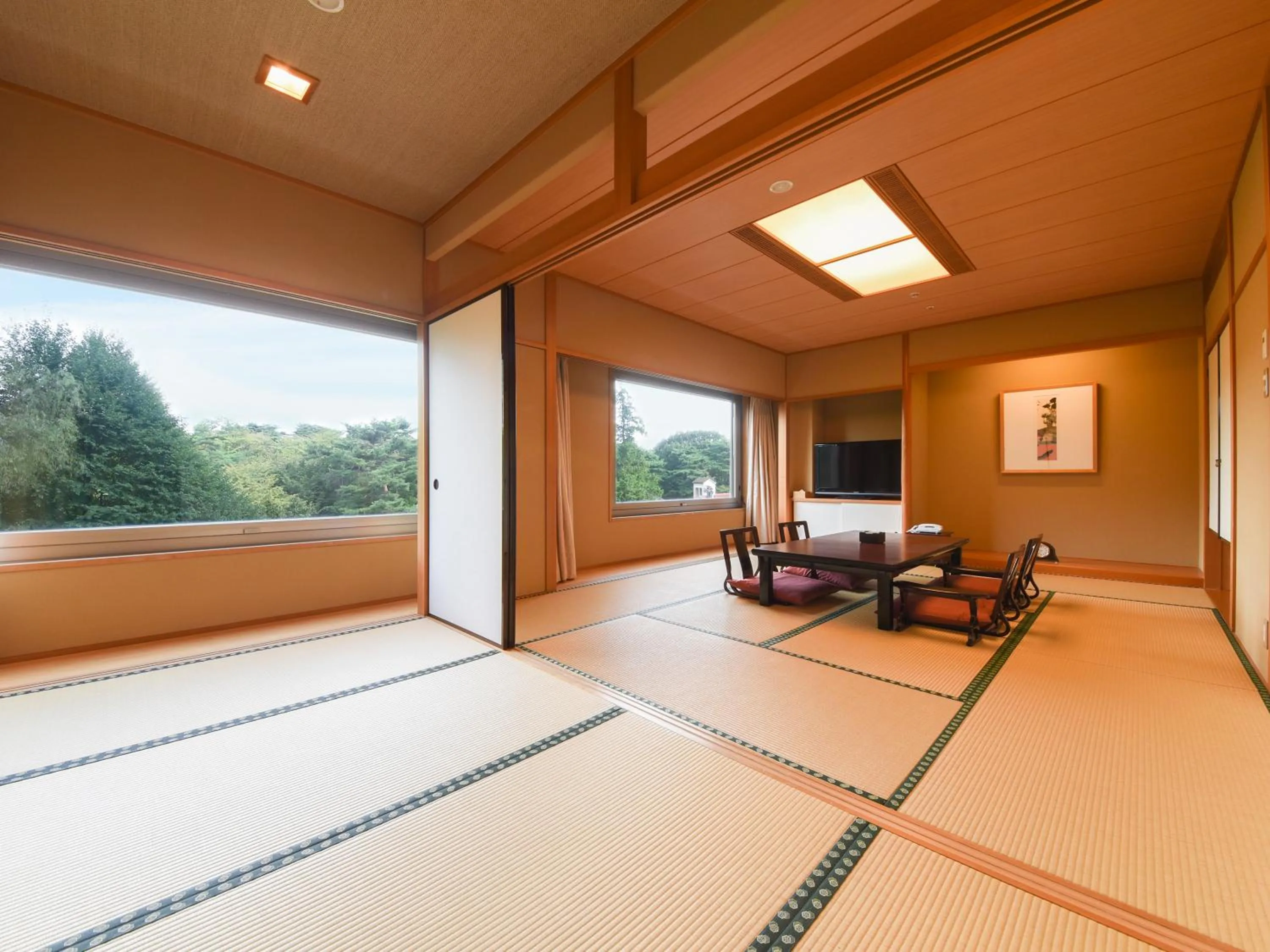 Photo of the whole room in Forest Inn Showakan (Okura Hotels & Resorts)