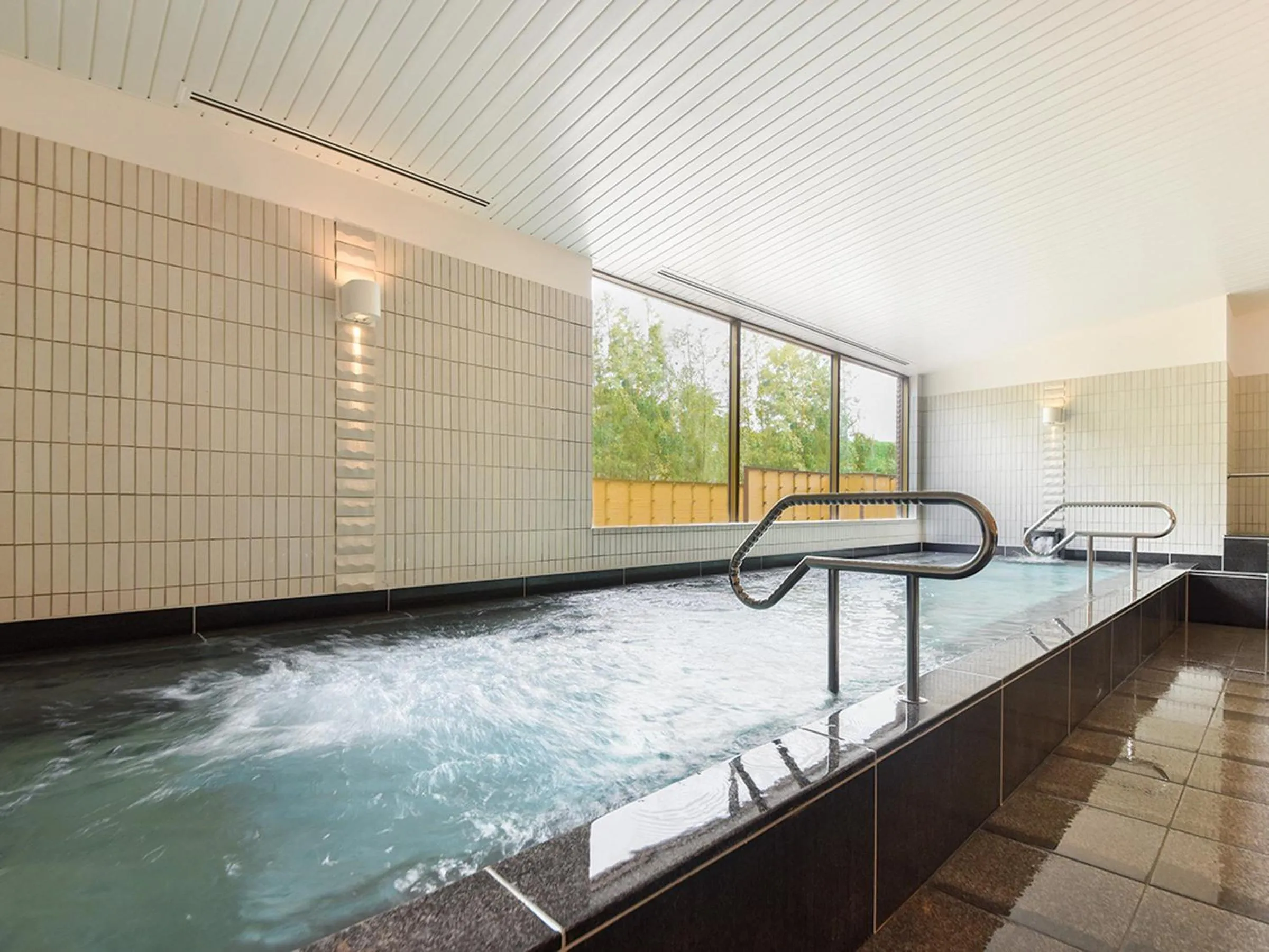 Public Bath in Forest Inn Showakan (Okura Hotels & Resorts)