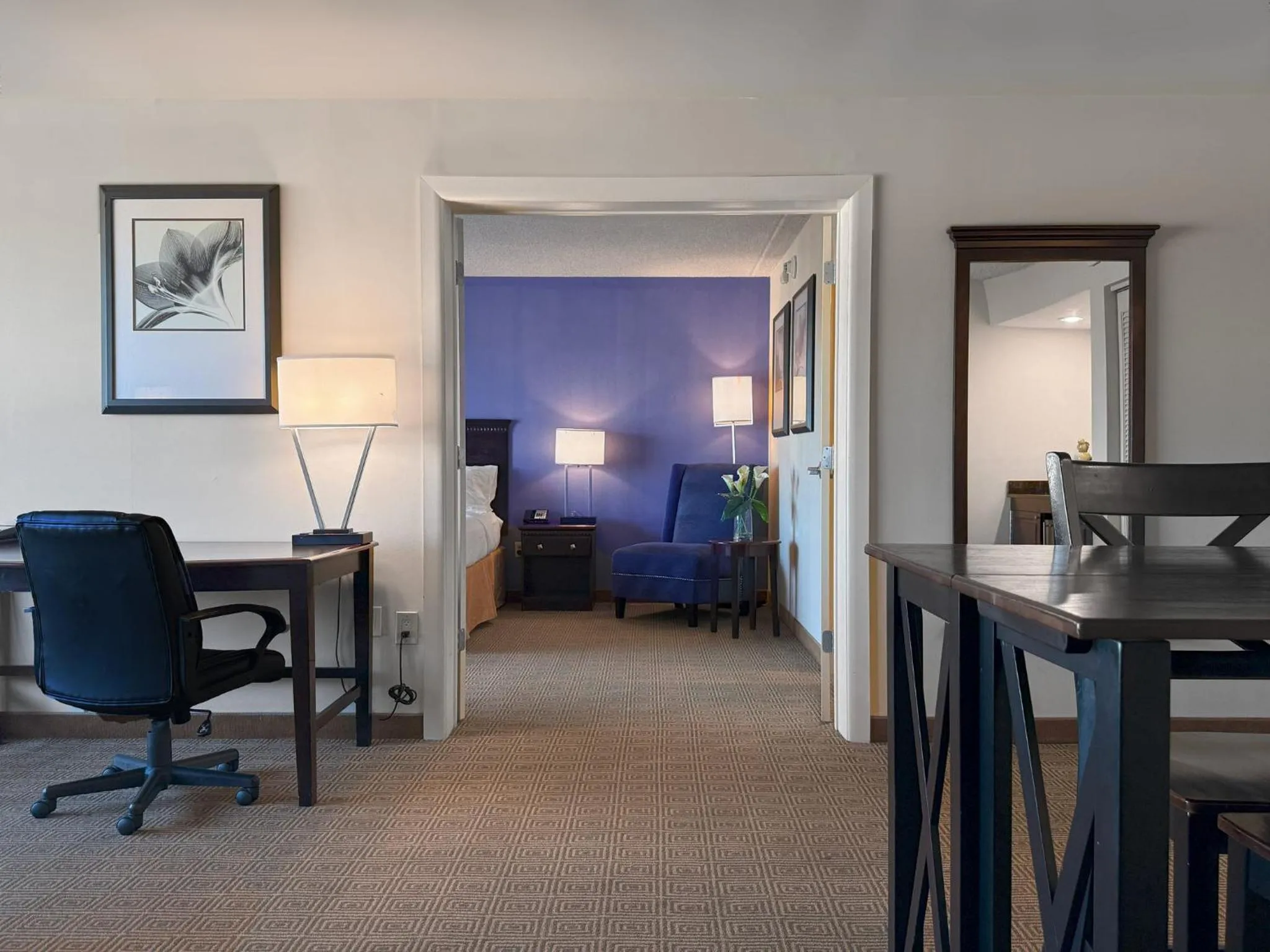 Photo of the whole room in Holiday Inn South Plainfield-Piscataway by IHG