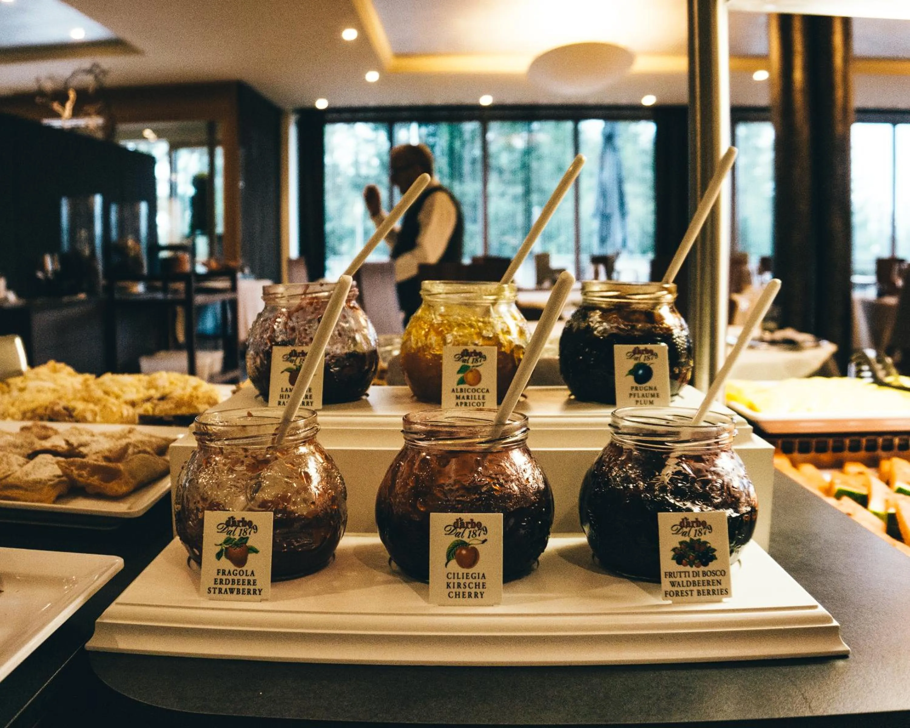 Breakfast in Josef Mountain Resort