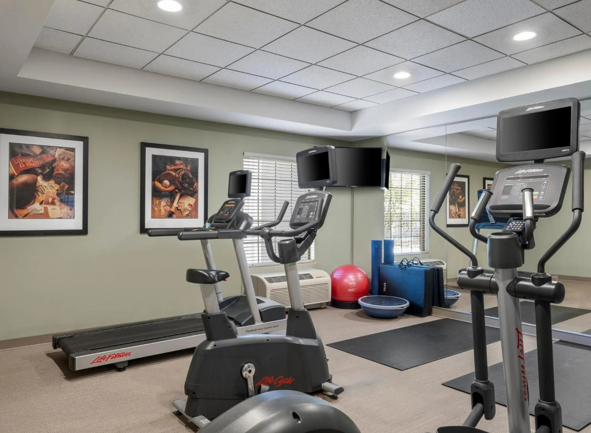 Spa and wellness centre/facilities in Staybridge Suites Indianapolis-Airport by IHG